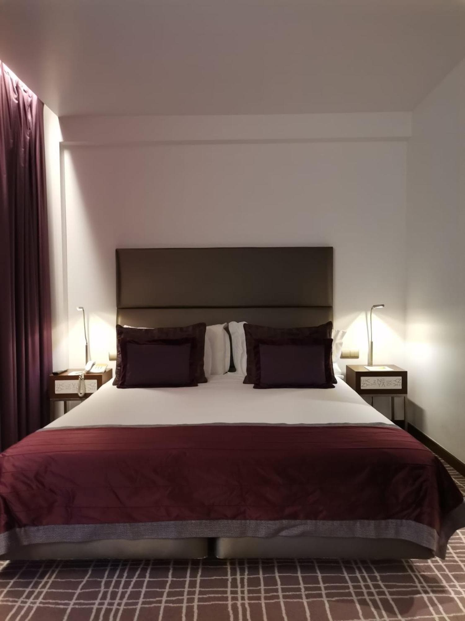 NEYA Lisboa Hotel — 8