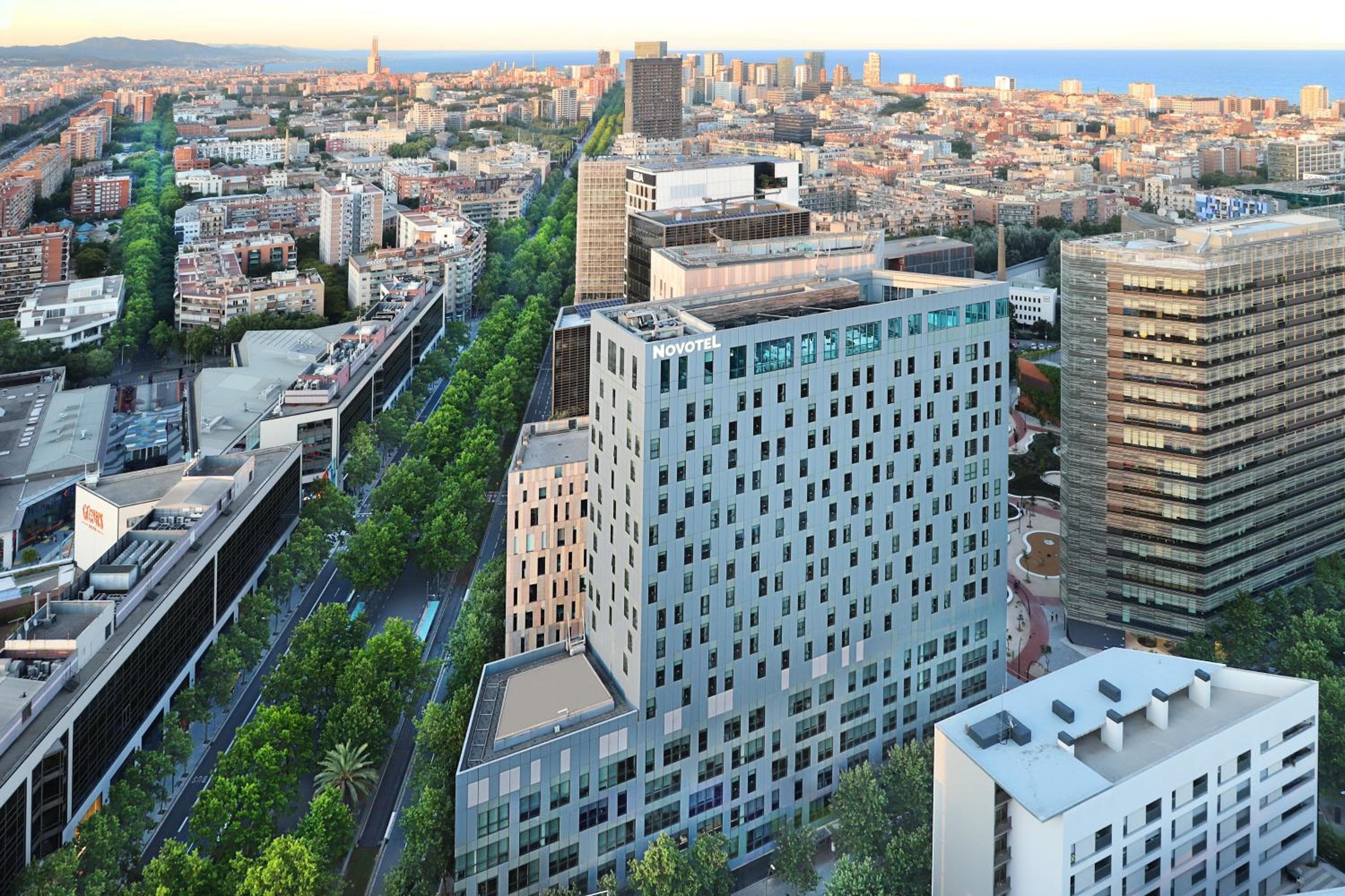 Novotel Barcelona City — 20