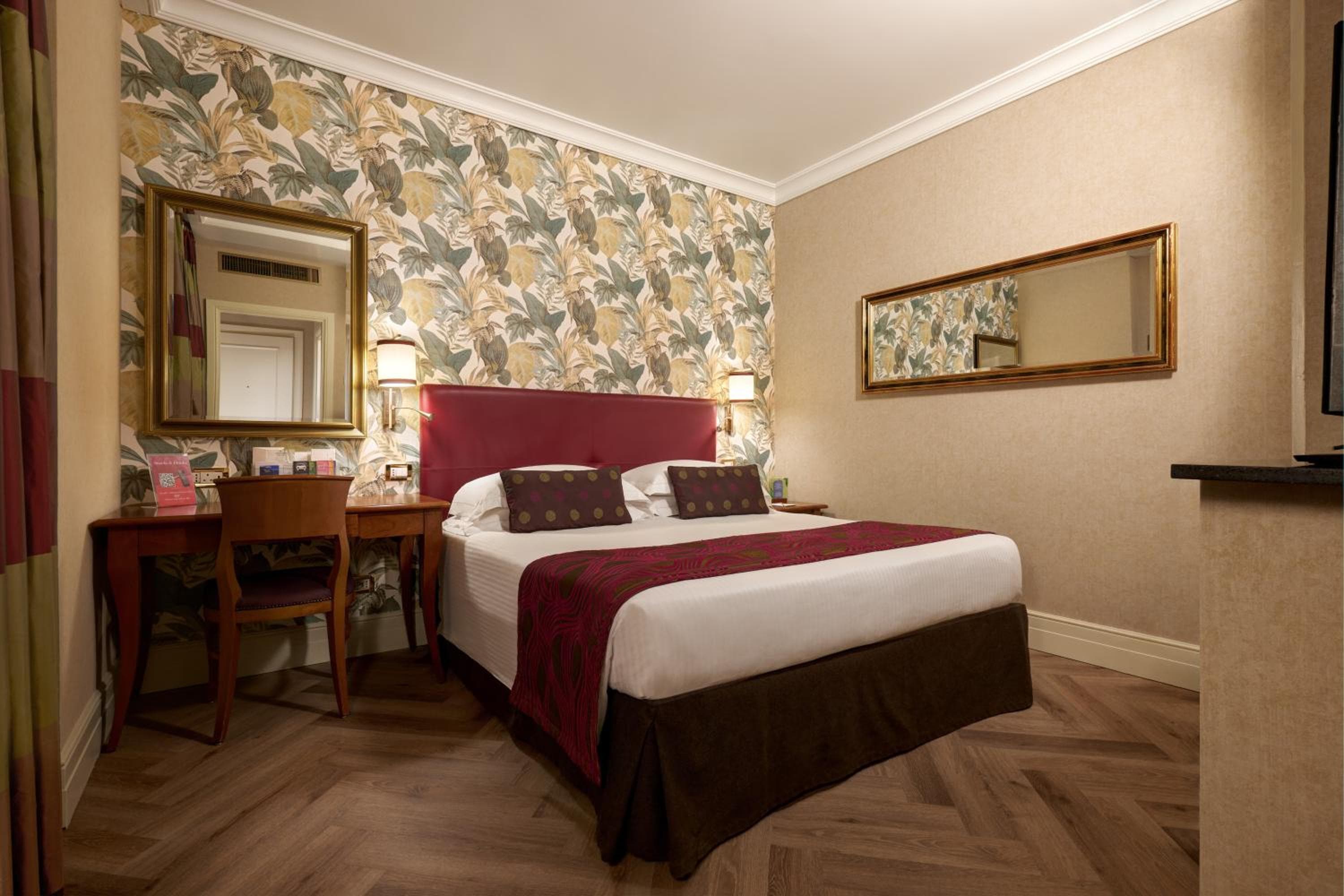 Hotel dei Mellini — 22
