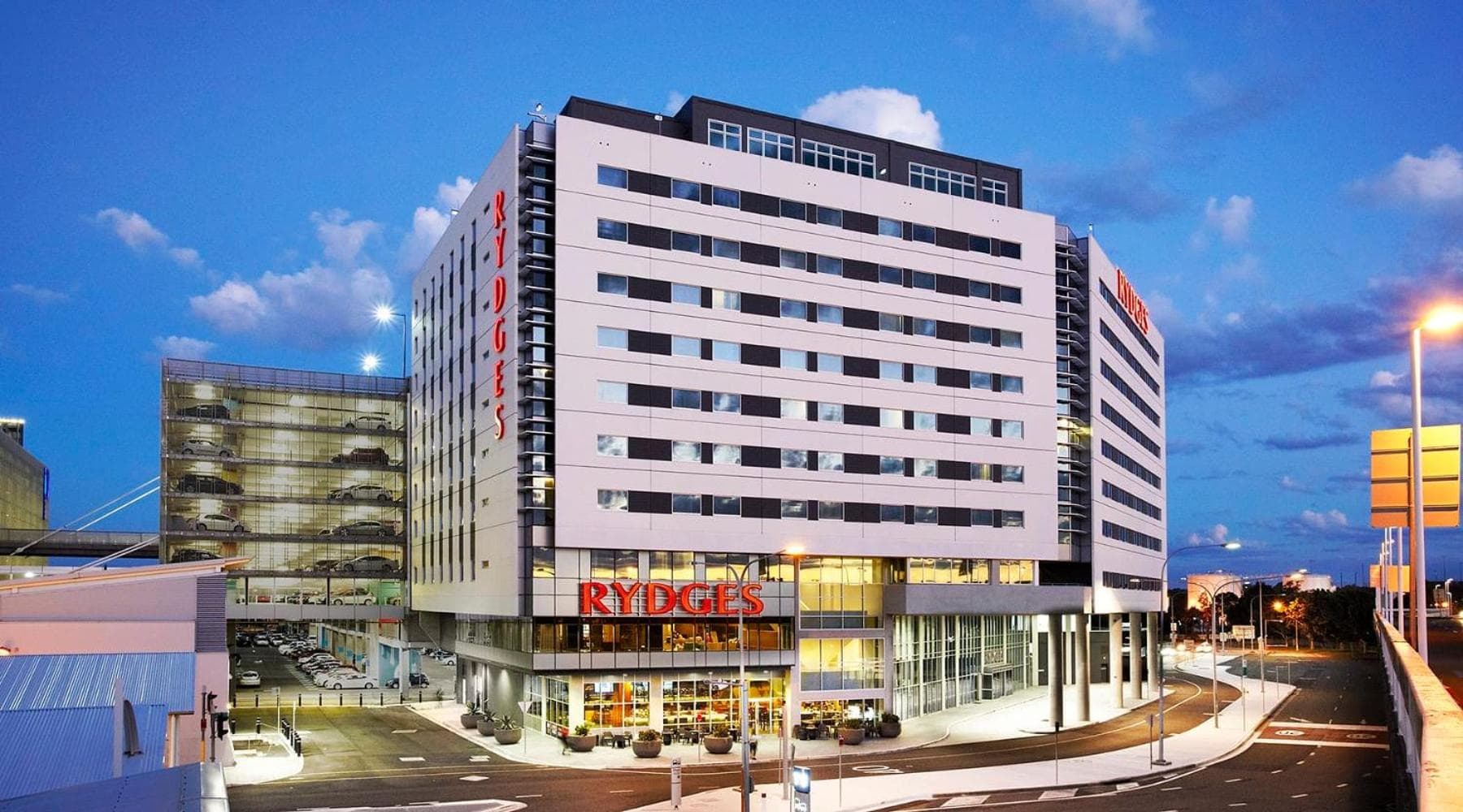 Rydges Sydney Airport Hotel hotel, 8 Arrivals Court, Sydney International Airport, Australia — photo 1