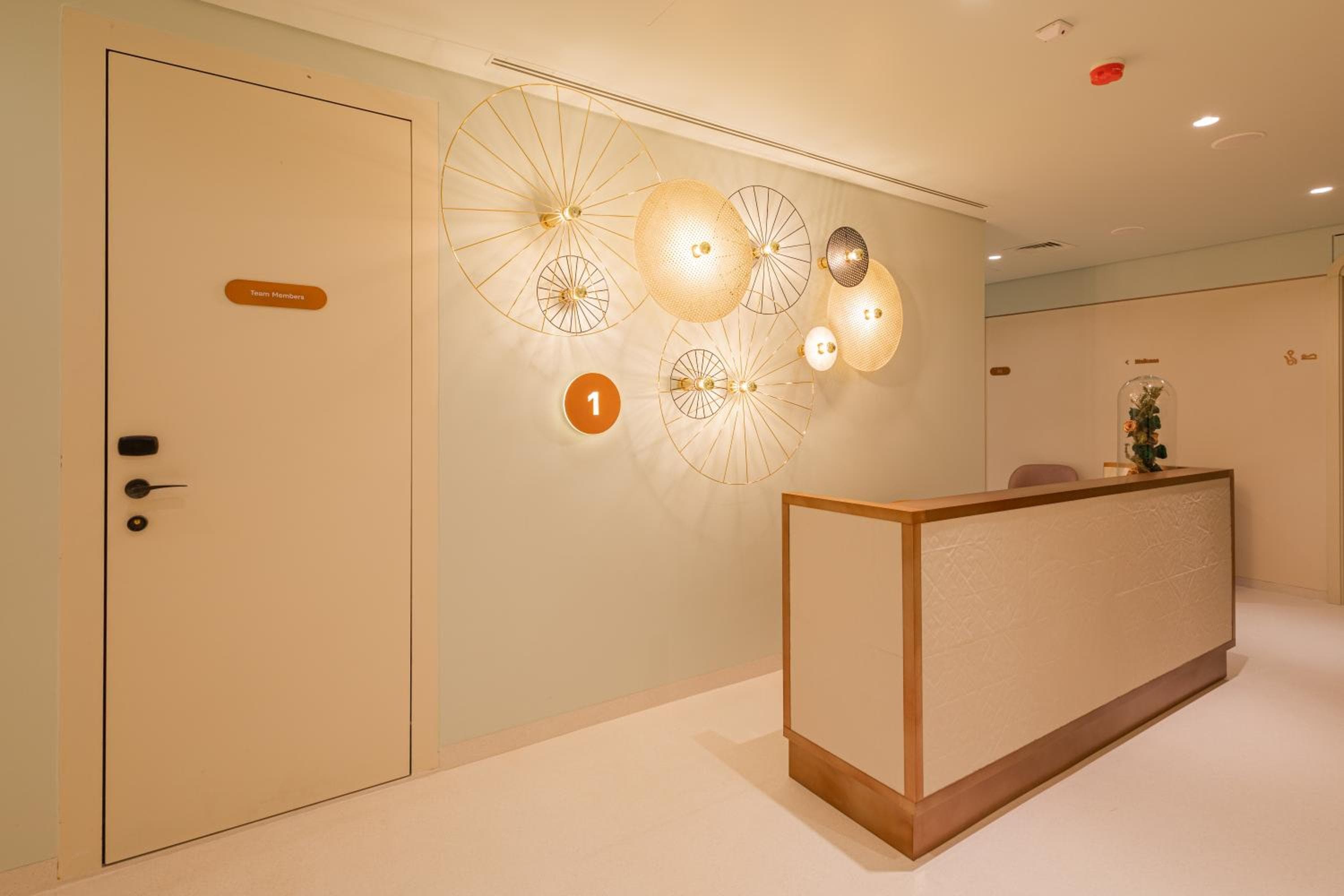LUSTER Hotel — 18