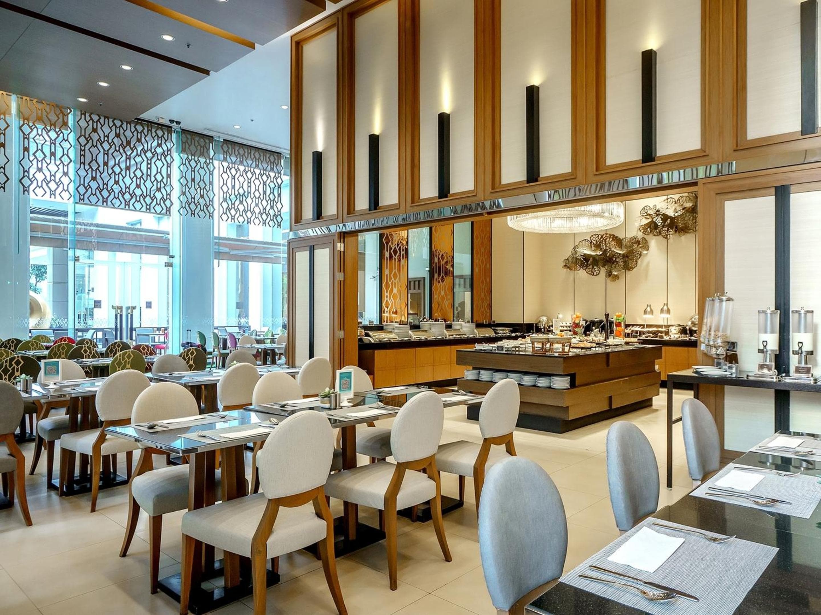 Grande Centre Point Ploenchit — 9