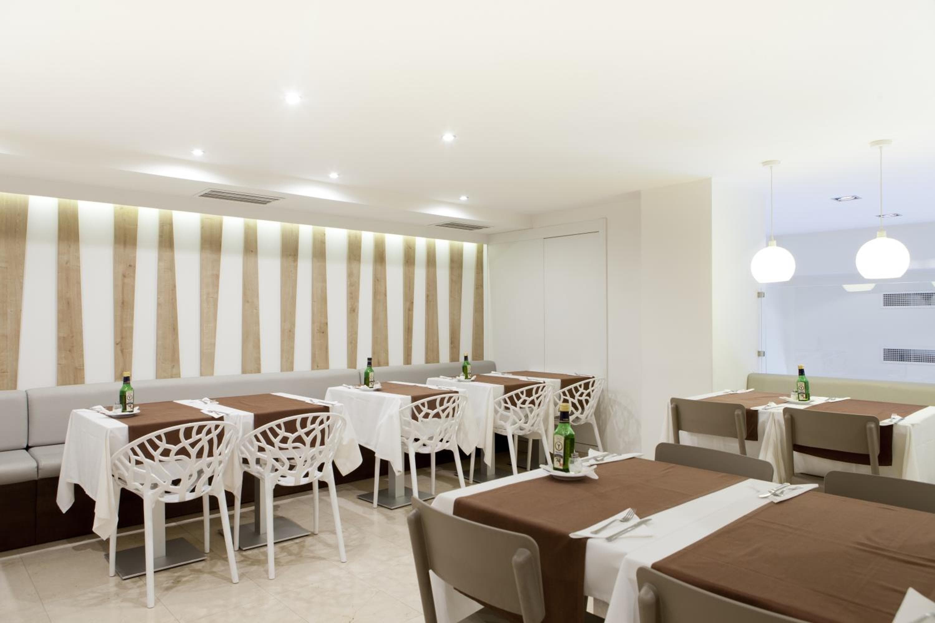 Espahotel Plaza de España - Espahotel Platz von Spanien — 25