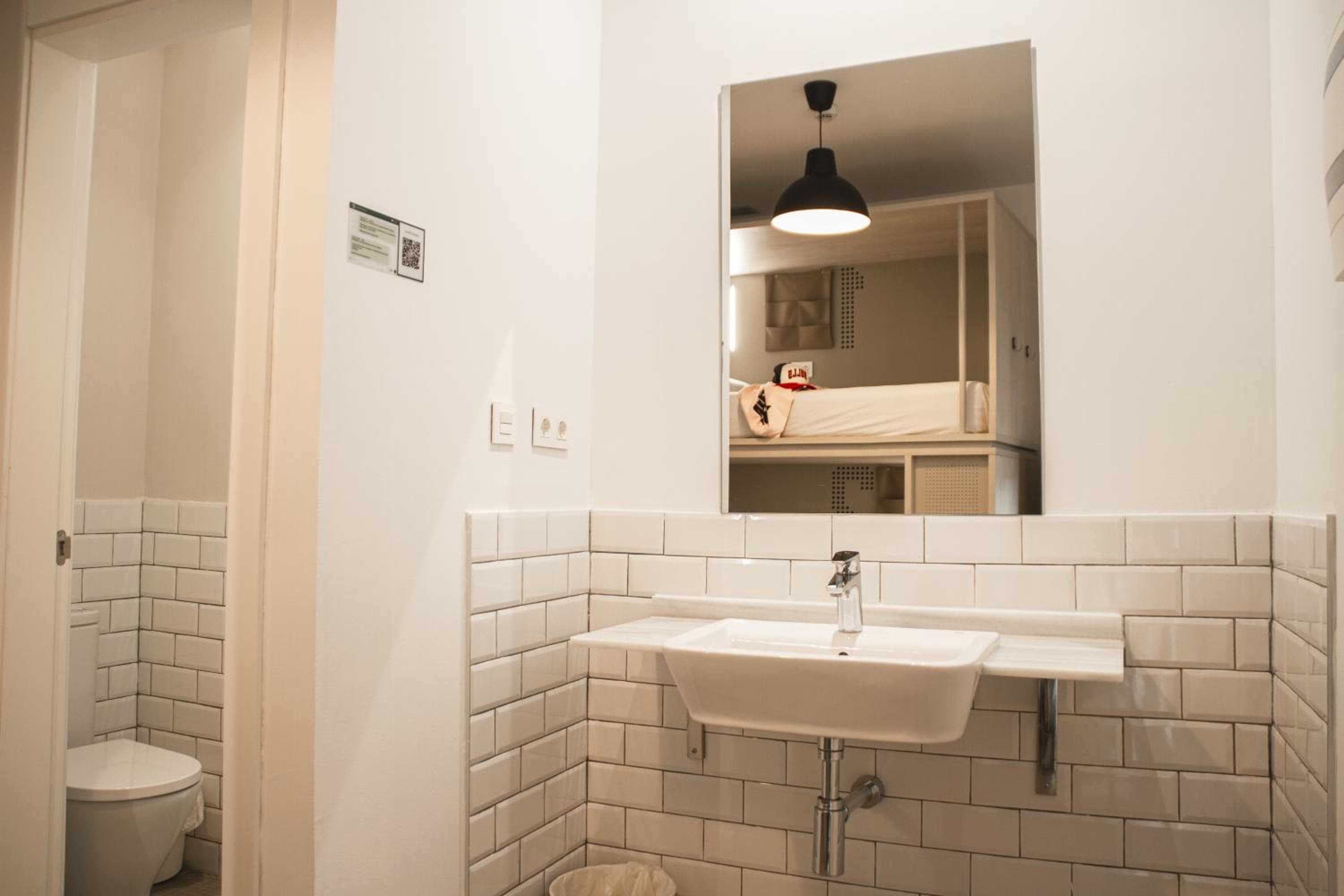 room00 Salvador Ostello — 27