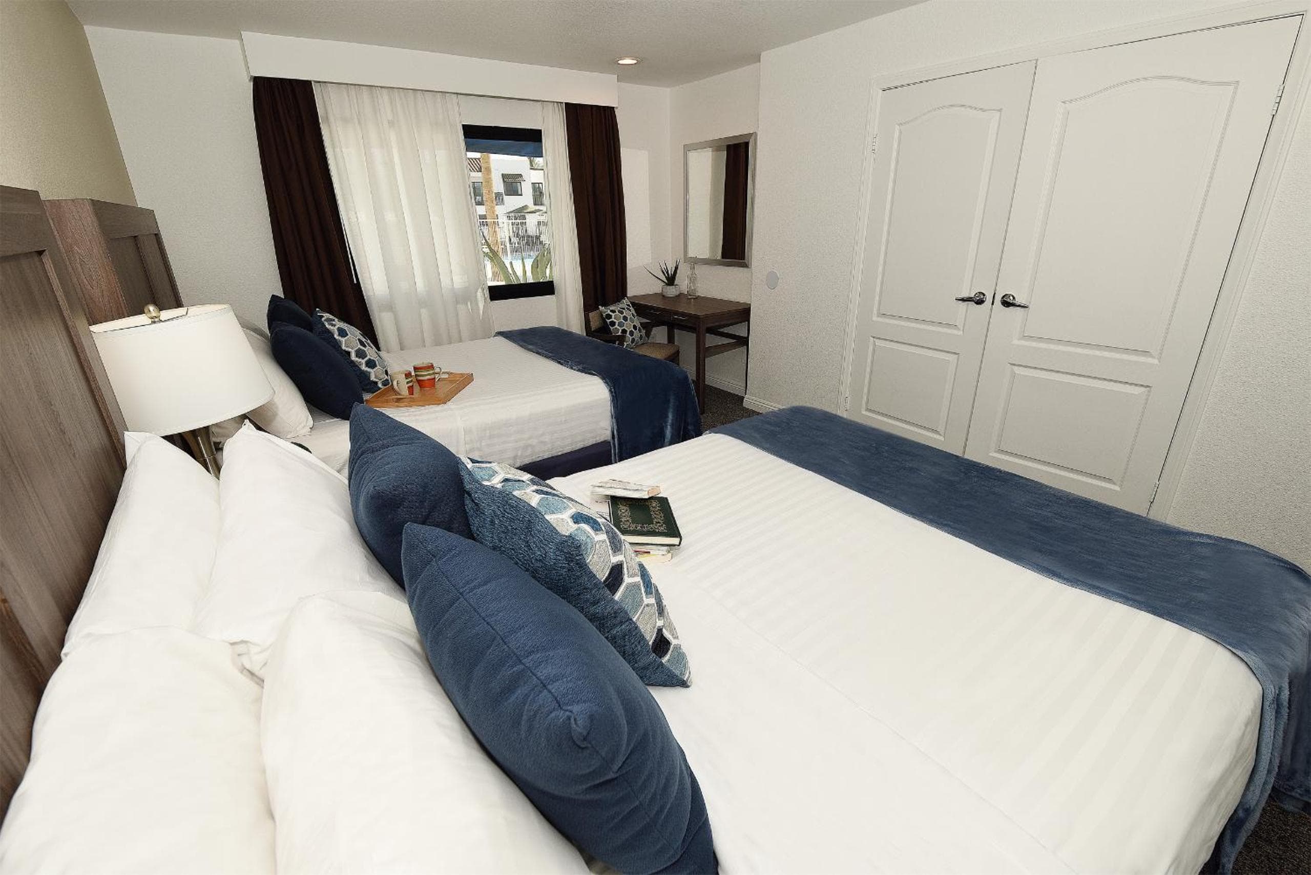 Serene Vegas Boutique Hotel Las Vegas — 13