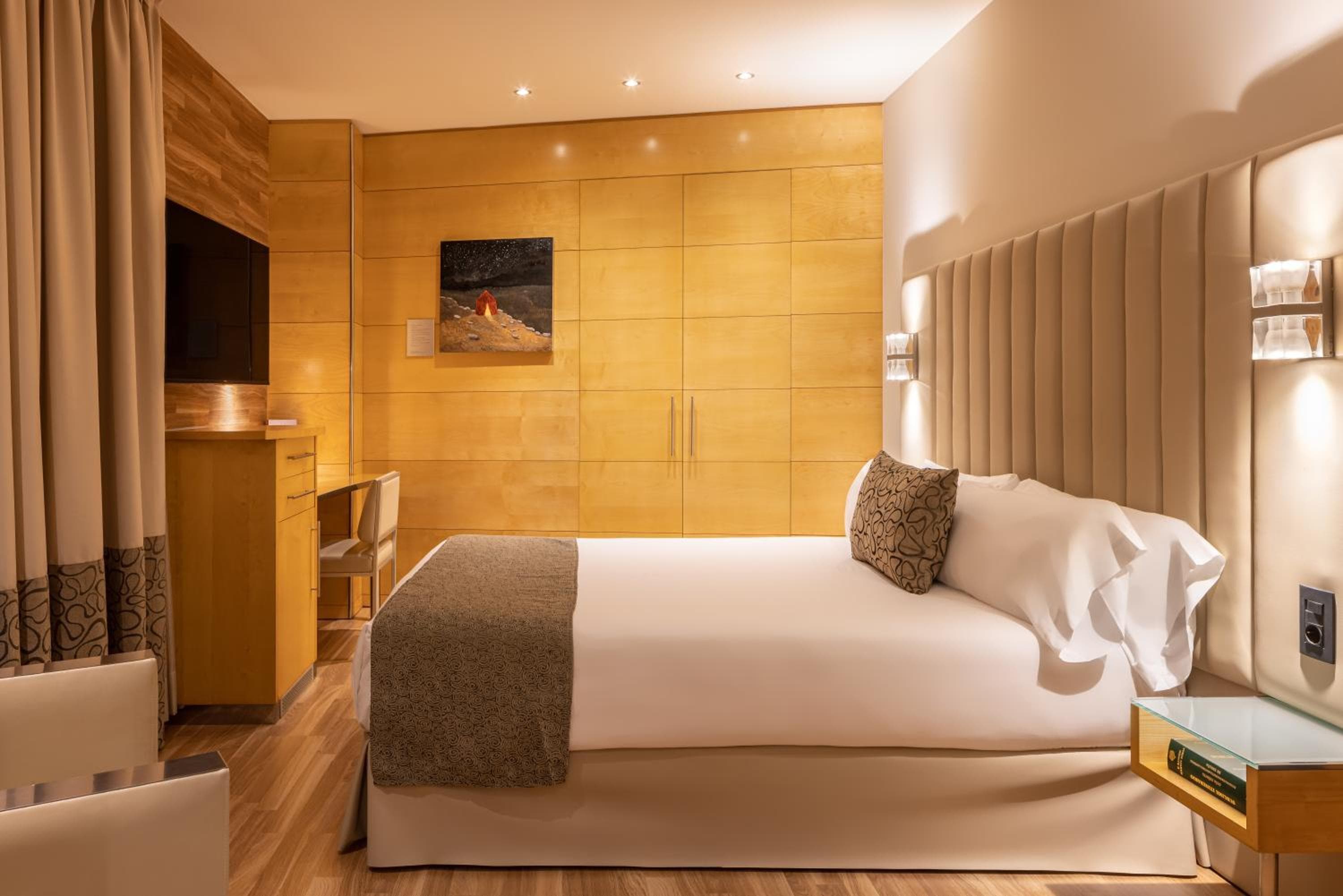 Hotel Sansi Barcelona — 13
