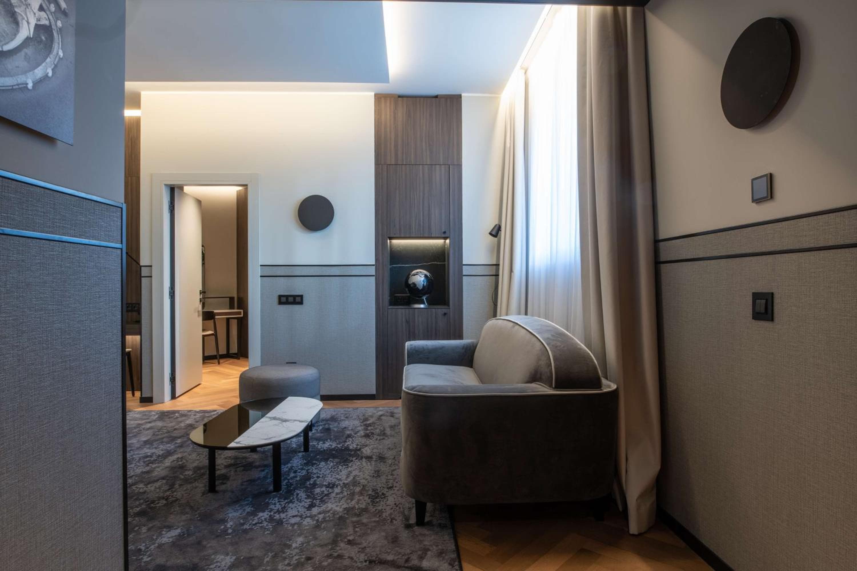 Radisson Collection Hotel, Palazzo Touring Club Mailand — 25