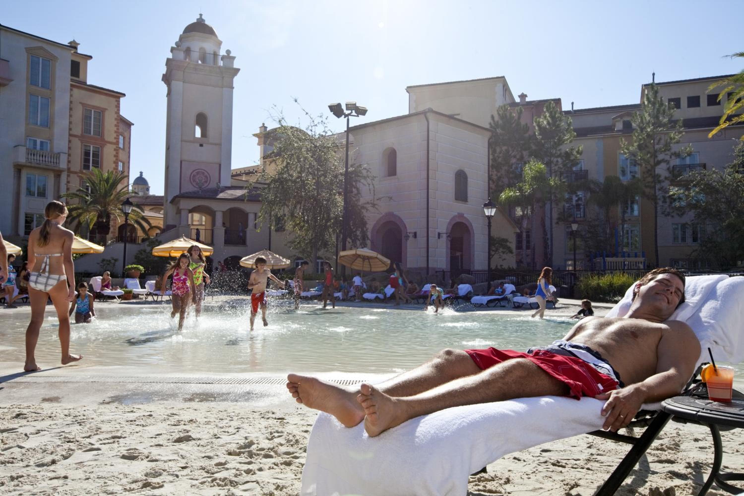 Universal's Loews Portofino Bay Hotel — 7