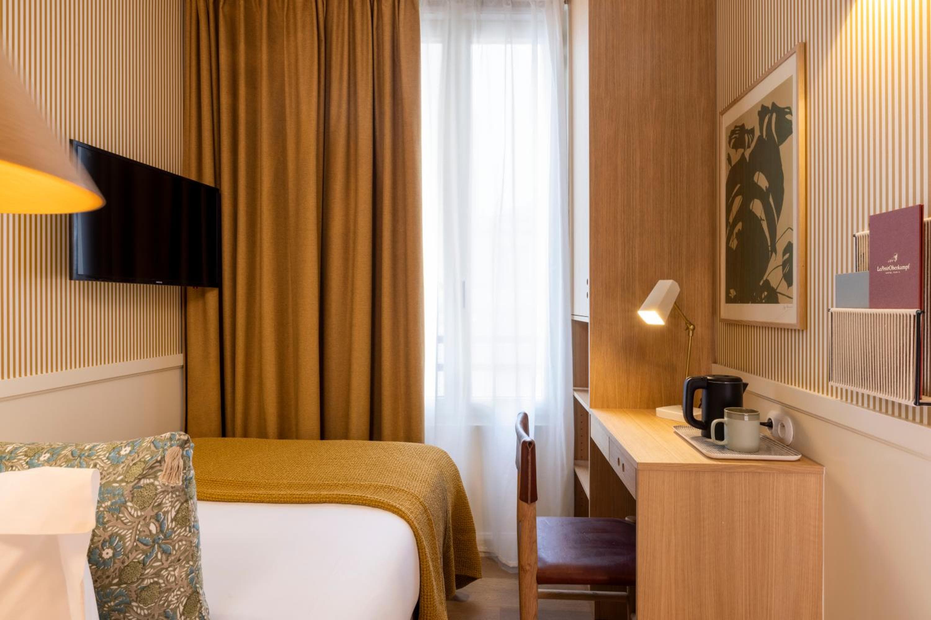 Le Petit Oberkampf Hotel & Spa — 25