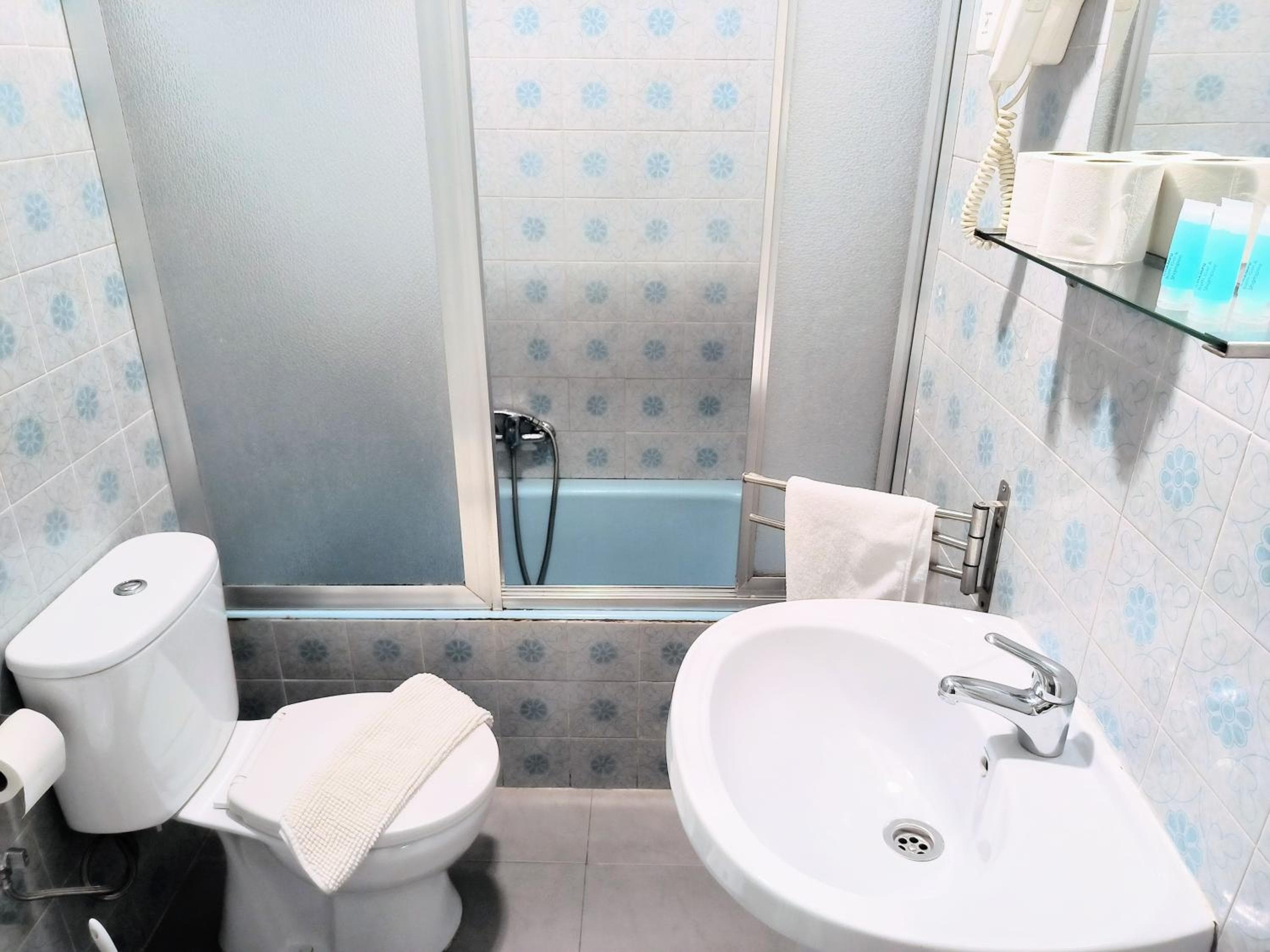 Pension Perez Montilla — 6