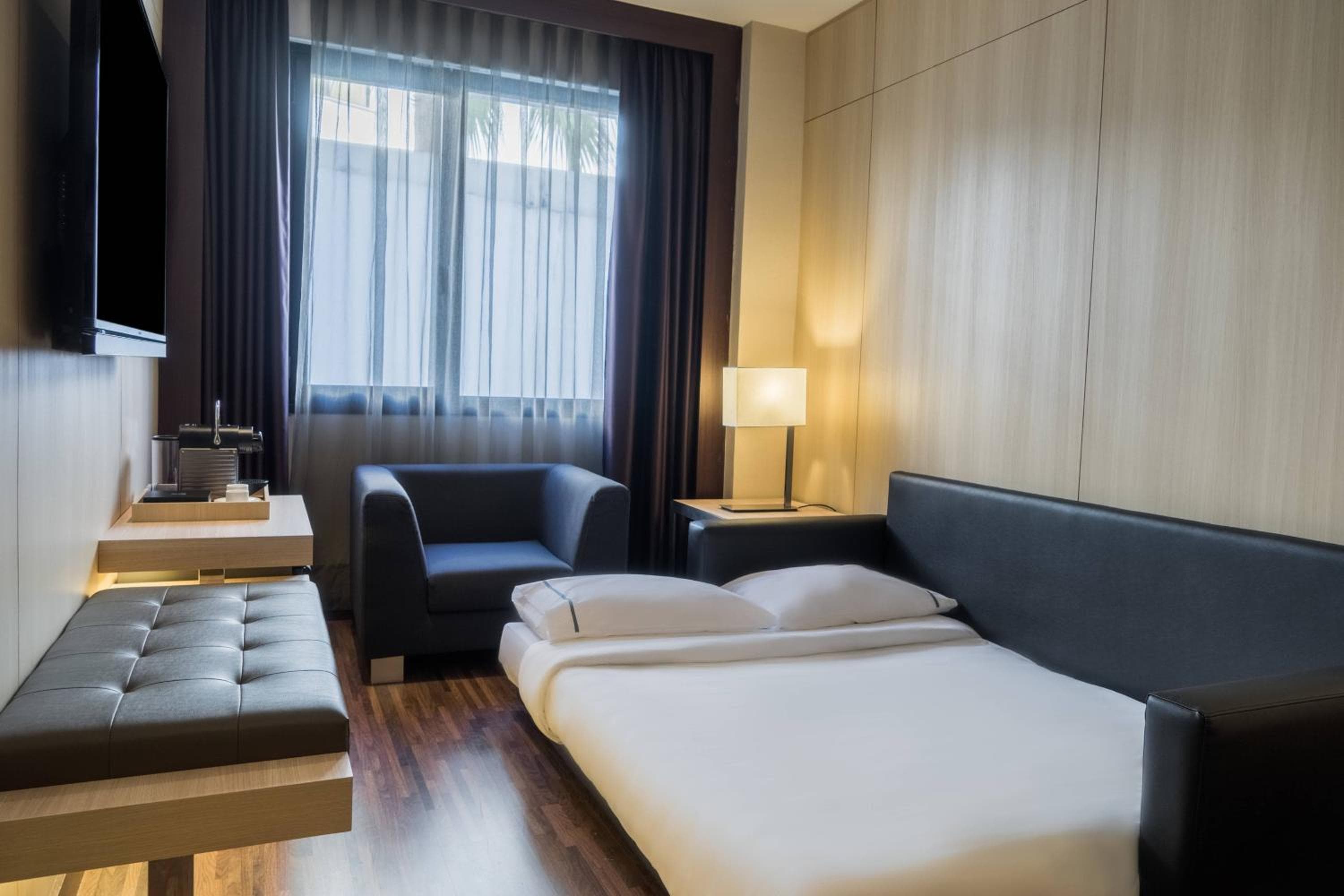 AC Hotel Ciudad de Sevilla by Marriott — 9