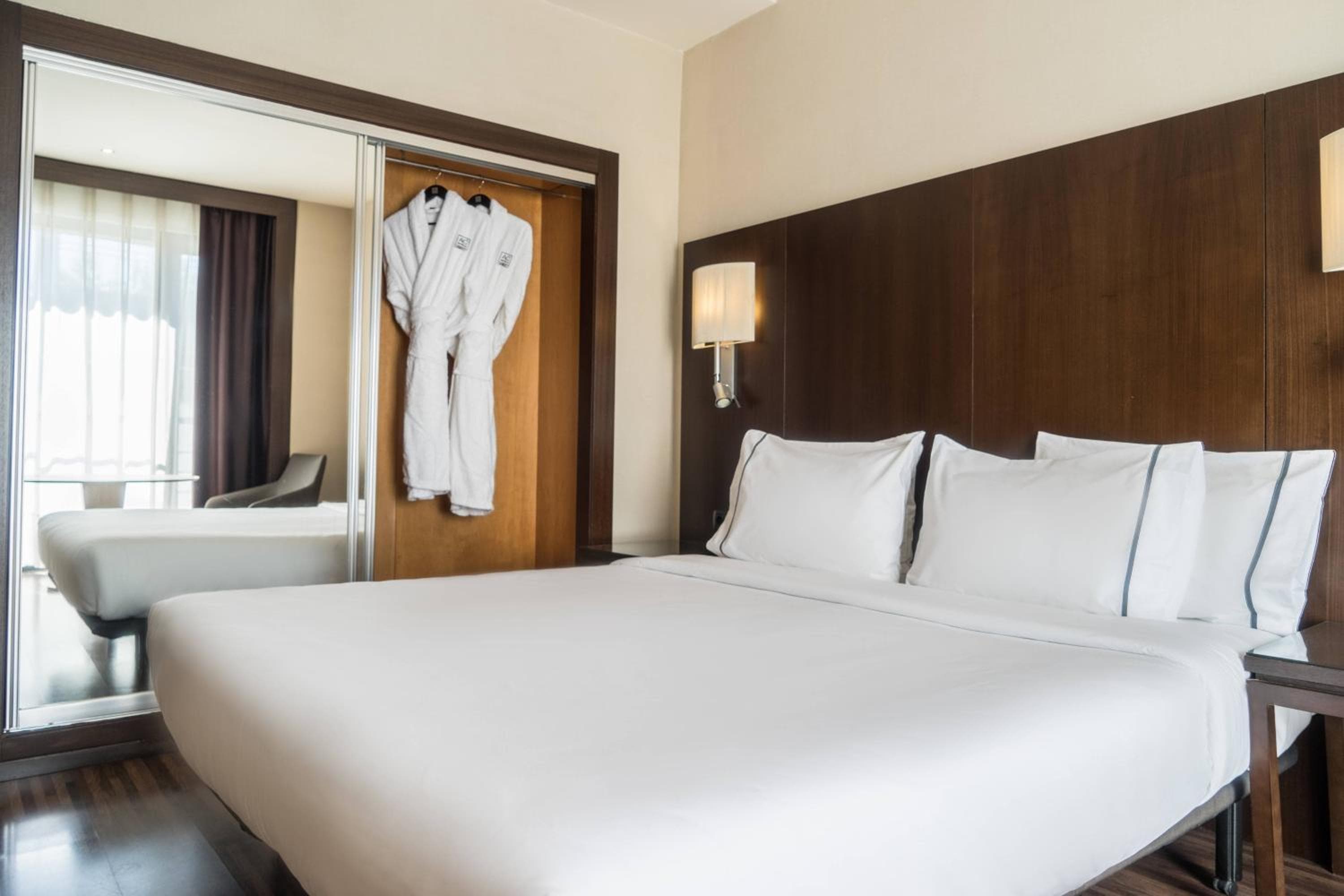 AC Hotel Ciudad de Sevilla by Marriott — 15