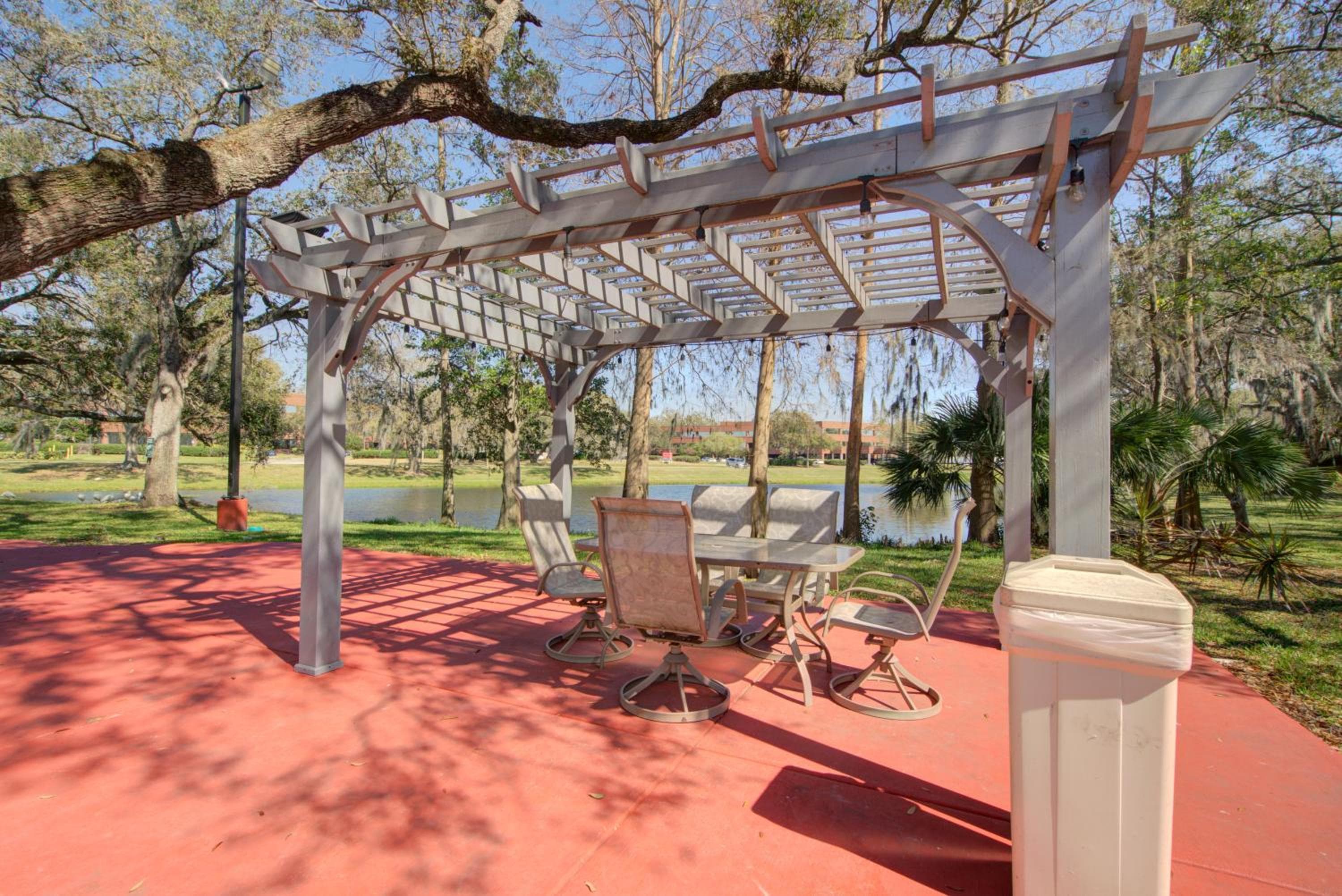 Clarion Pointe Tampa-Brandon Near Fairgrounds and Casino — 15