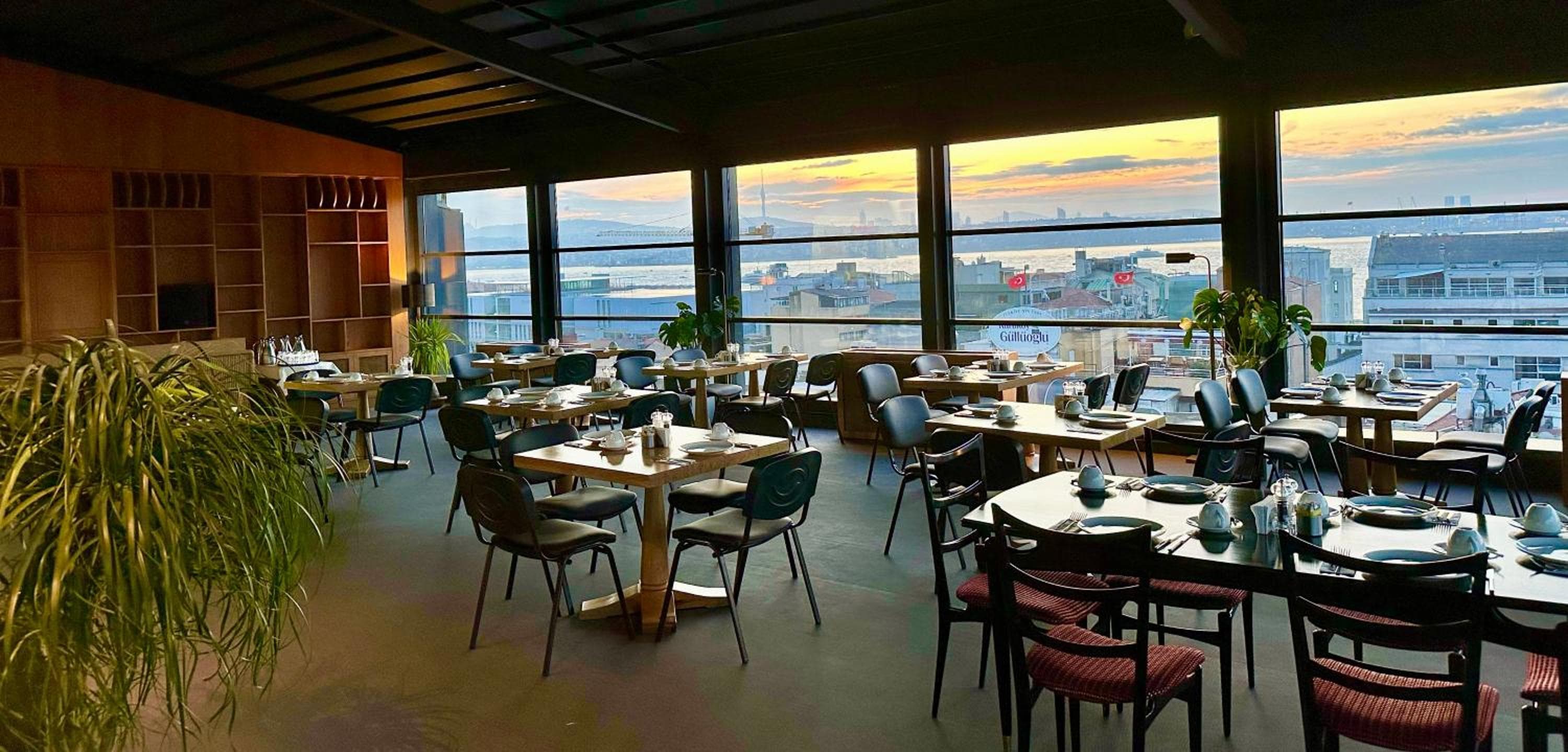 Root Karaköy — 11