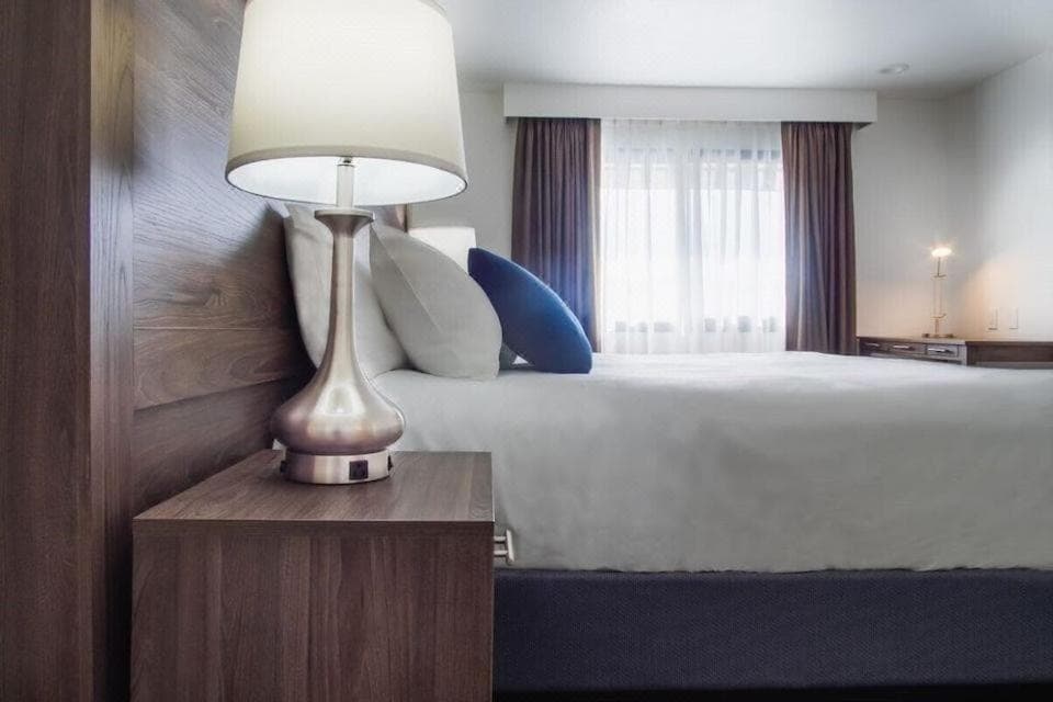 Serene Vegas Boutique Hotel Las Vegas — 14