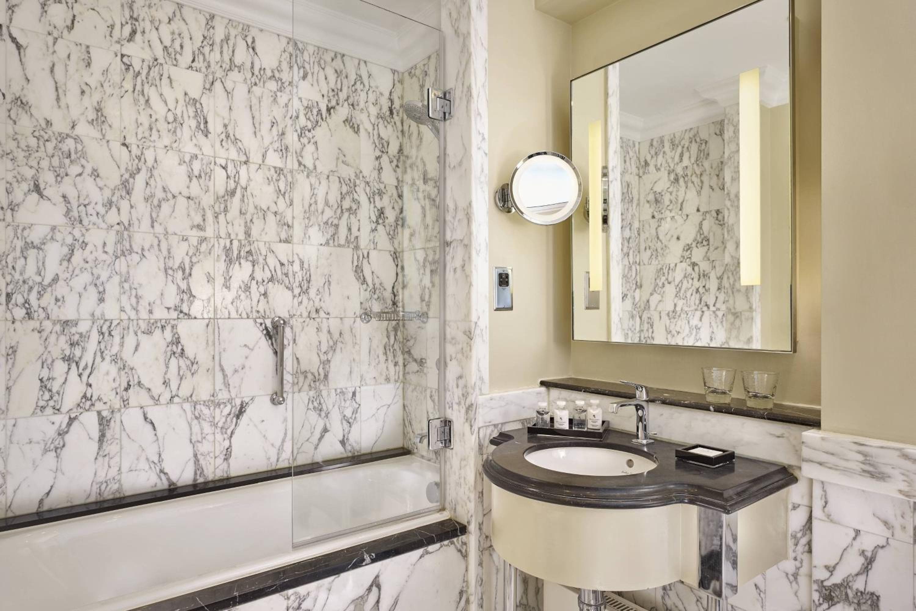 JW Marriott Grosvenor House London — 29
