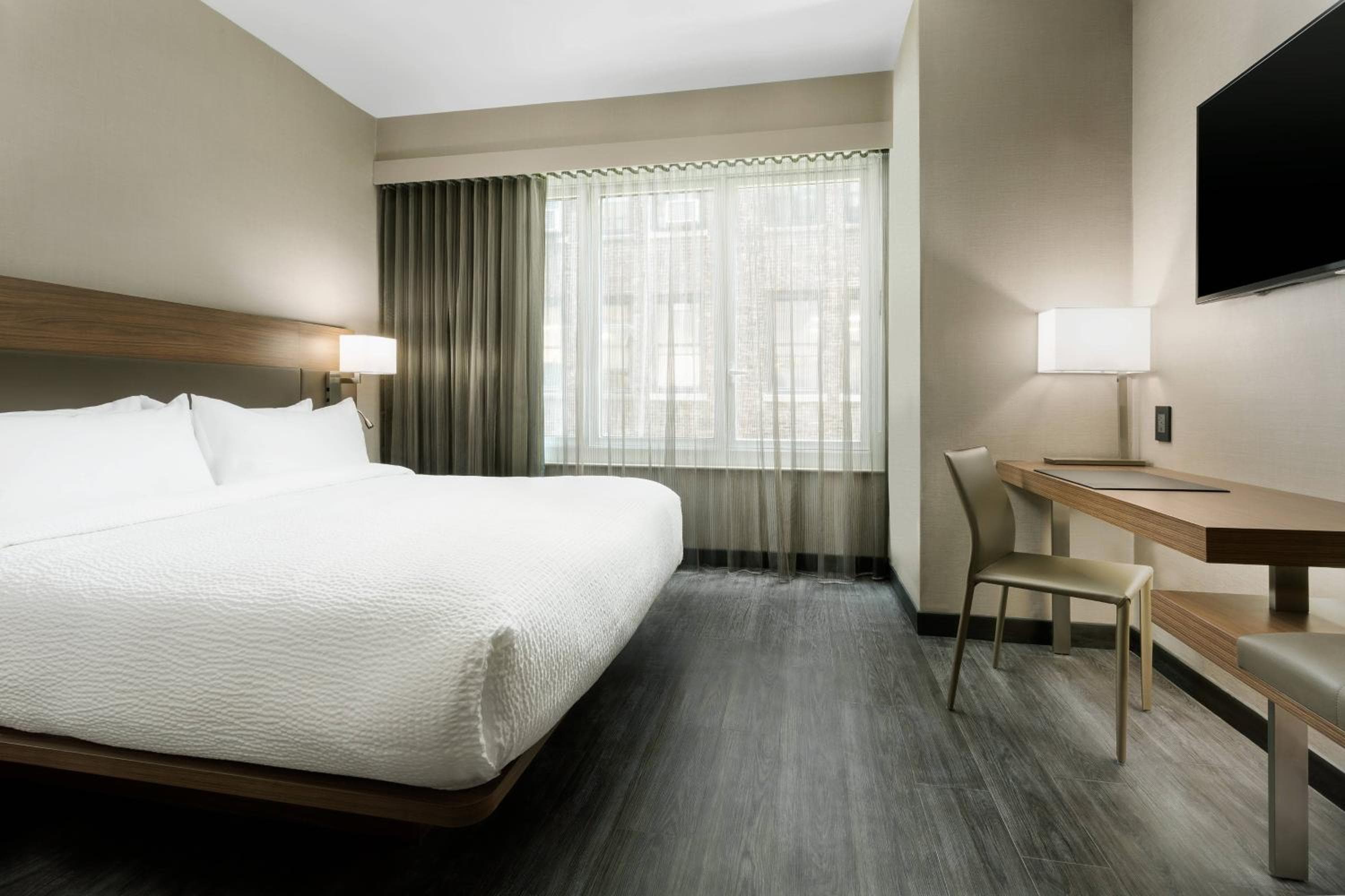 AC Hotel by Marriott New York Times Square — 7