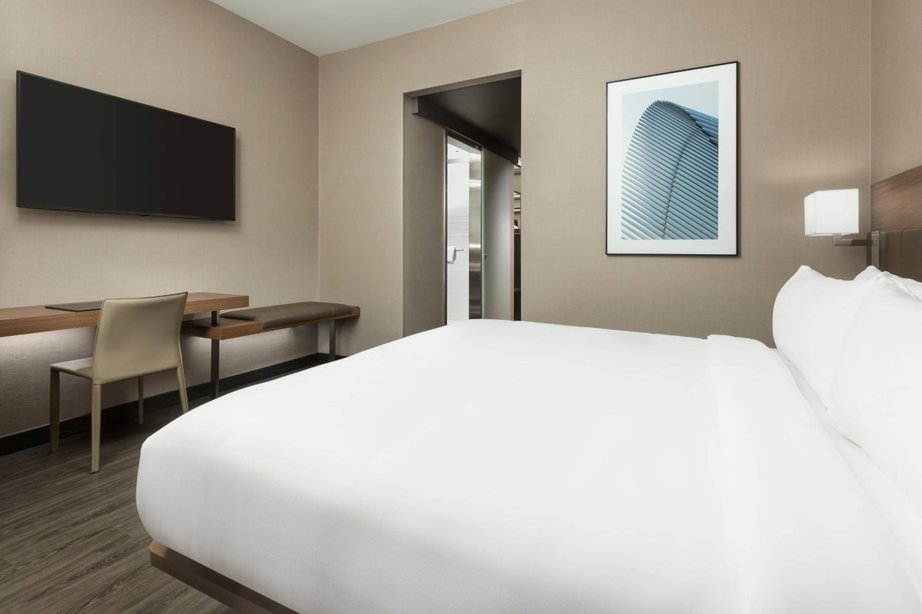 AC Hotel by Marriott New York Times Square — 8