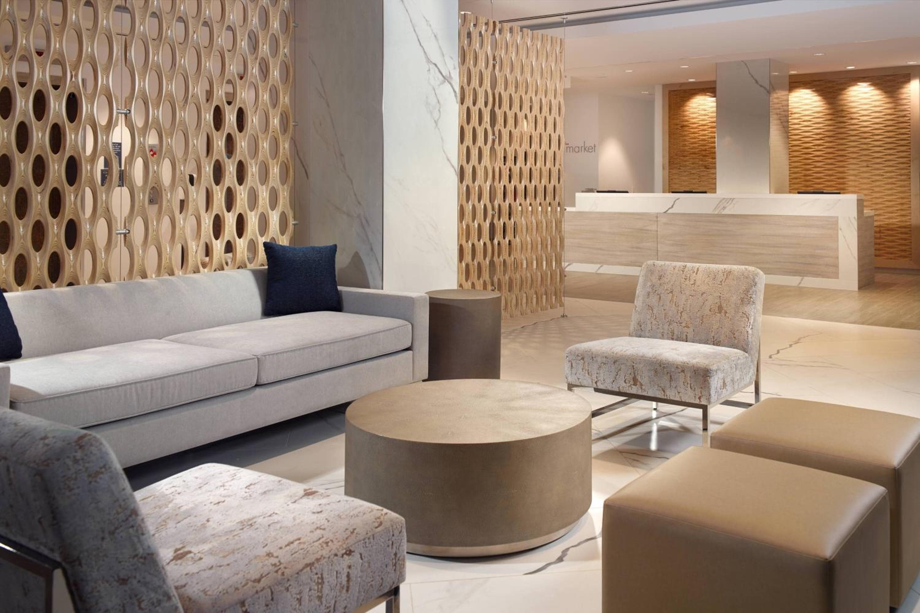 Courtyard Miami Coconut Grove — 3