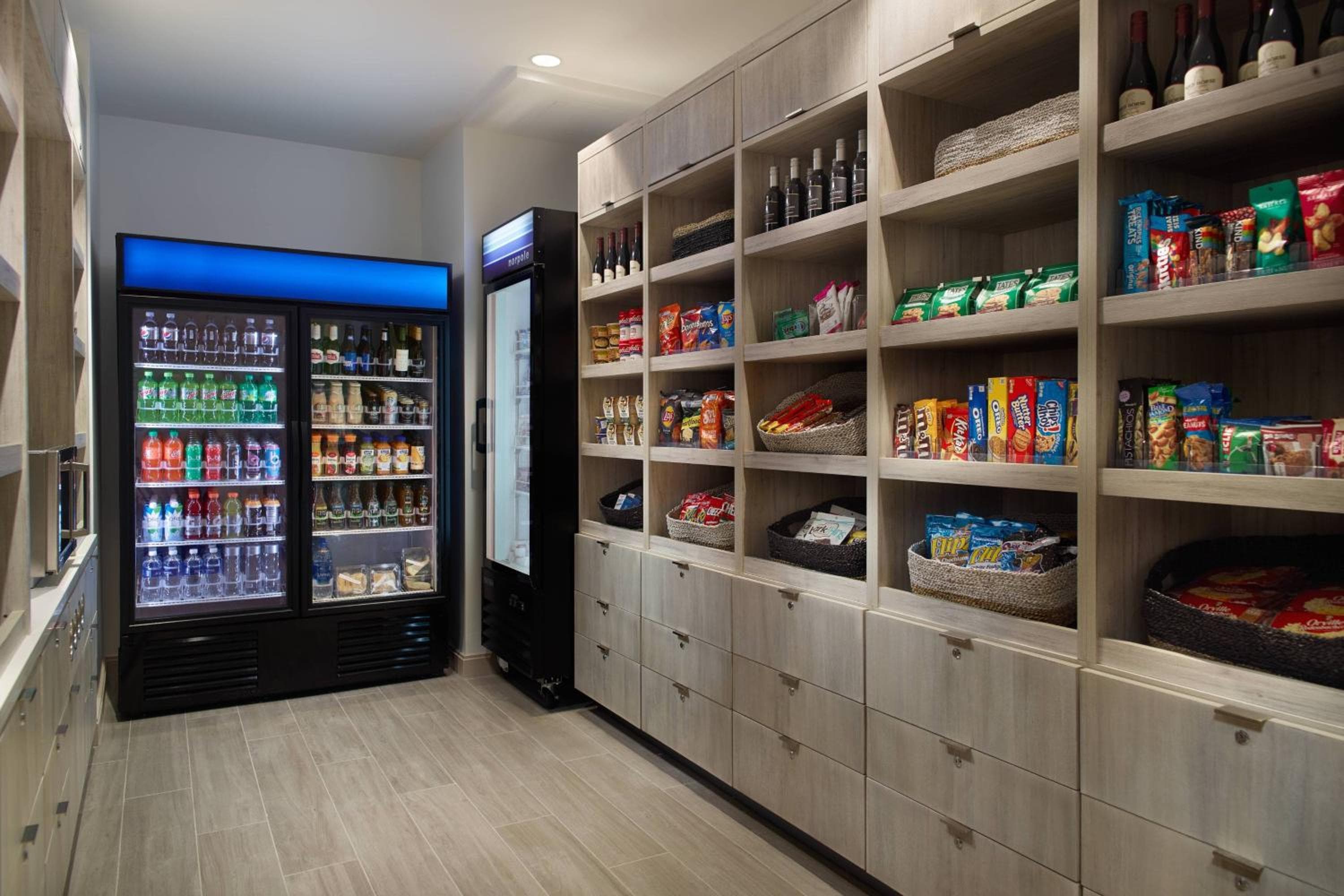 Courtyard Miami Coconut Grove — 23