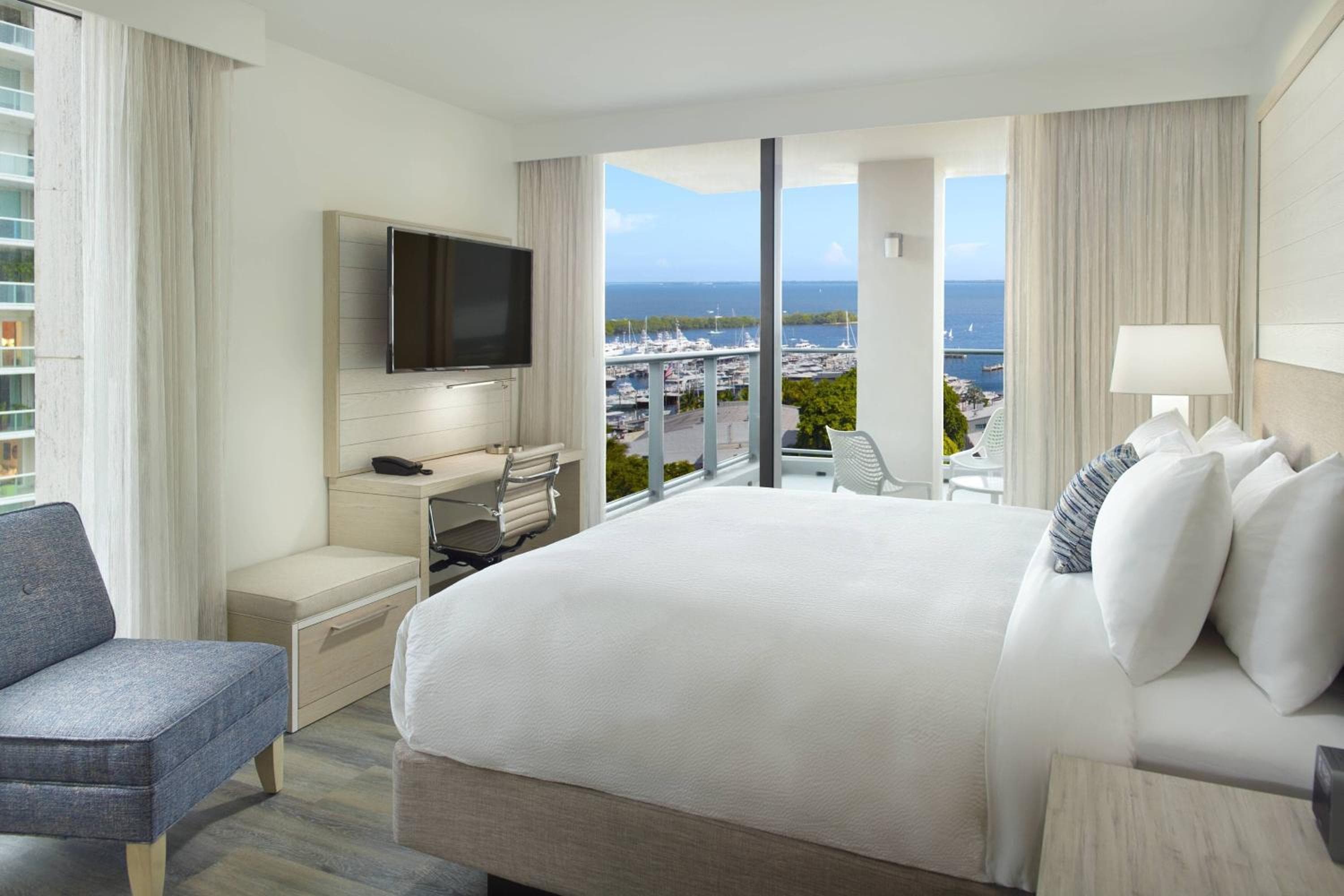 Courtyard Miami Coconut Grove — 19