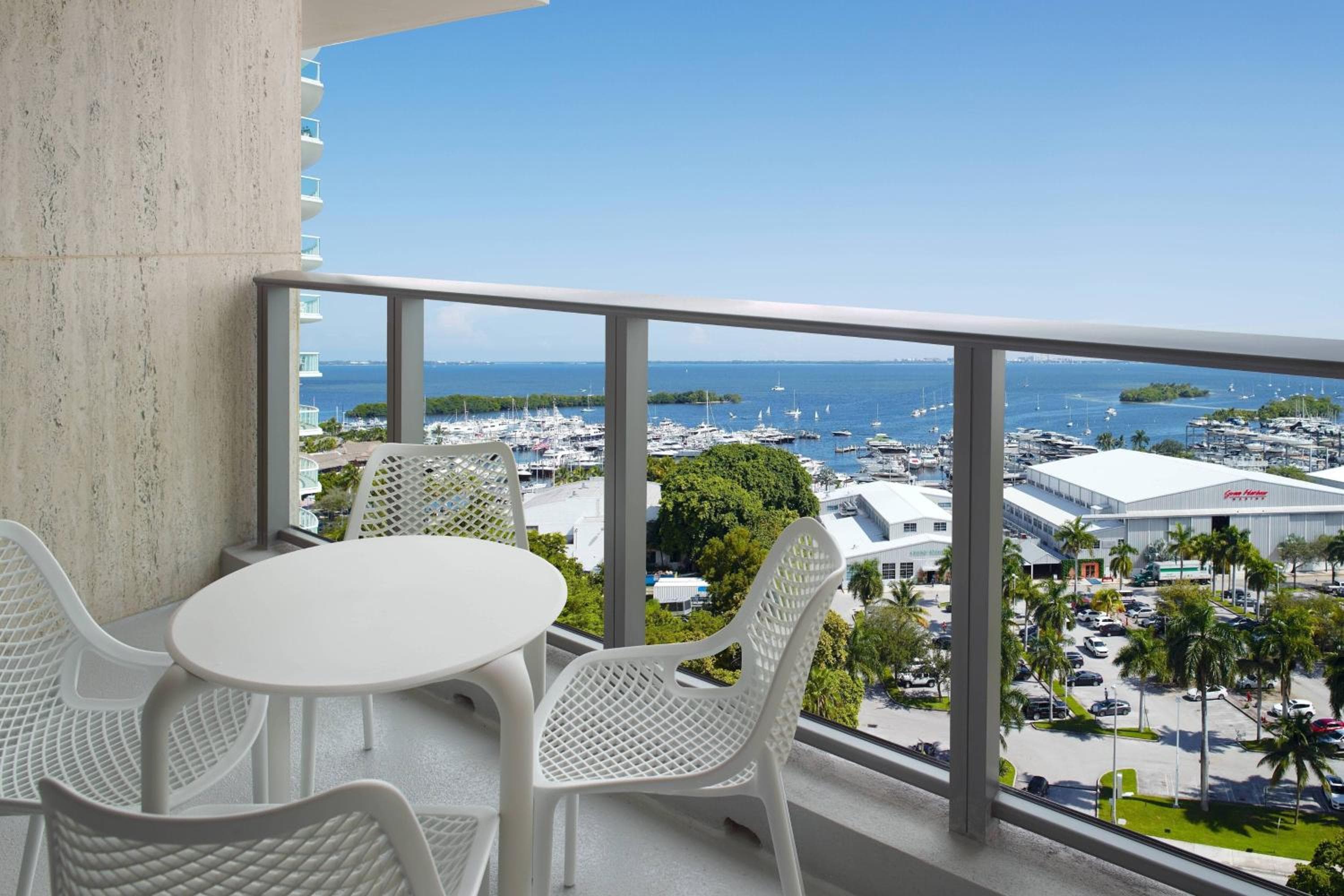 Courtyard Miami Coconut Grove — 21