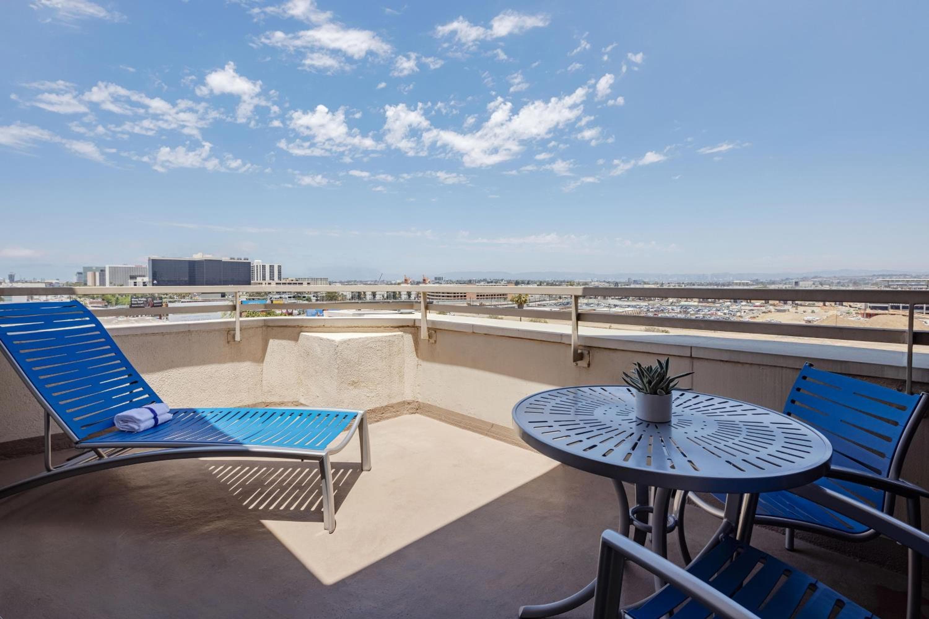 The Westin Los Angeles Airport — 19