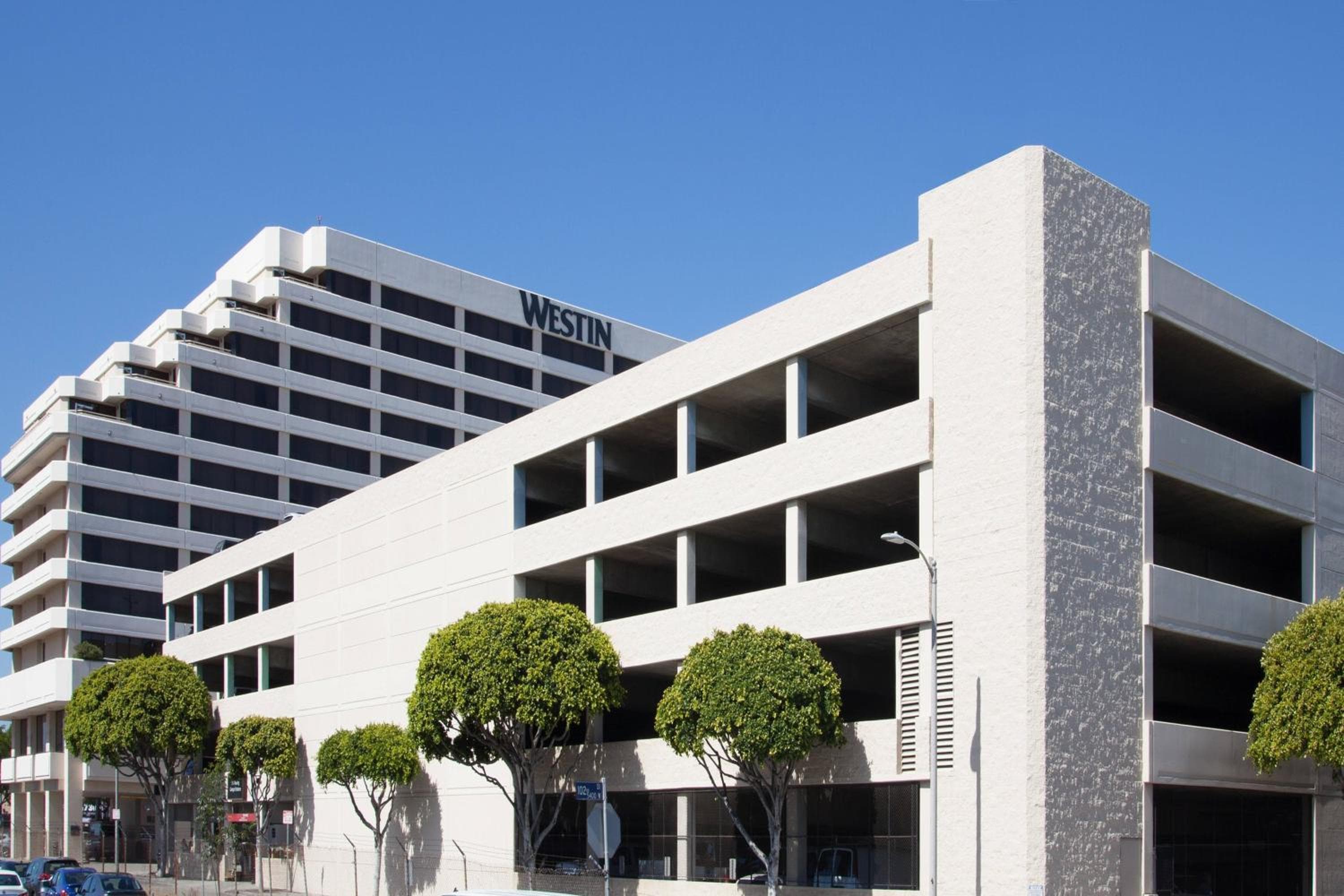 Das Westin Los Angeles Airport — 12