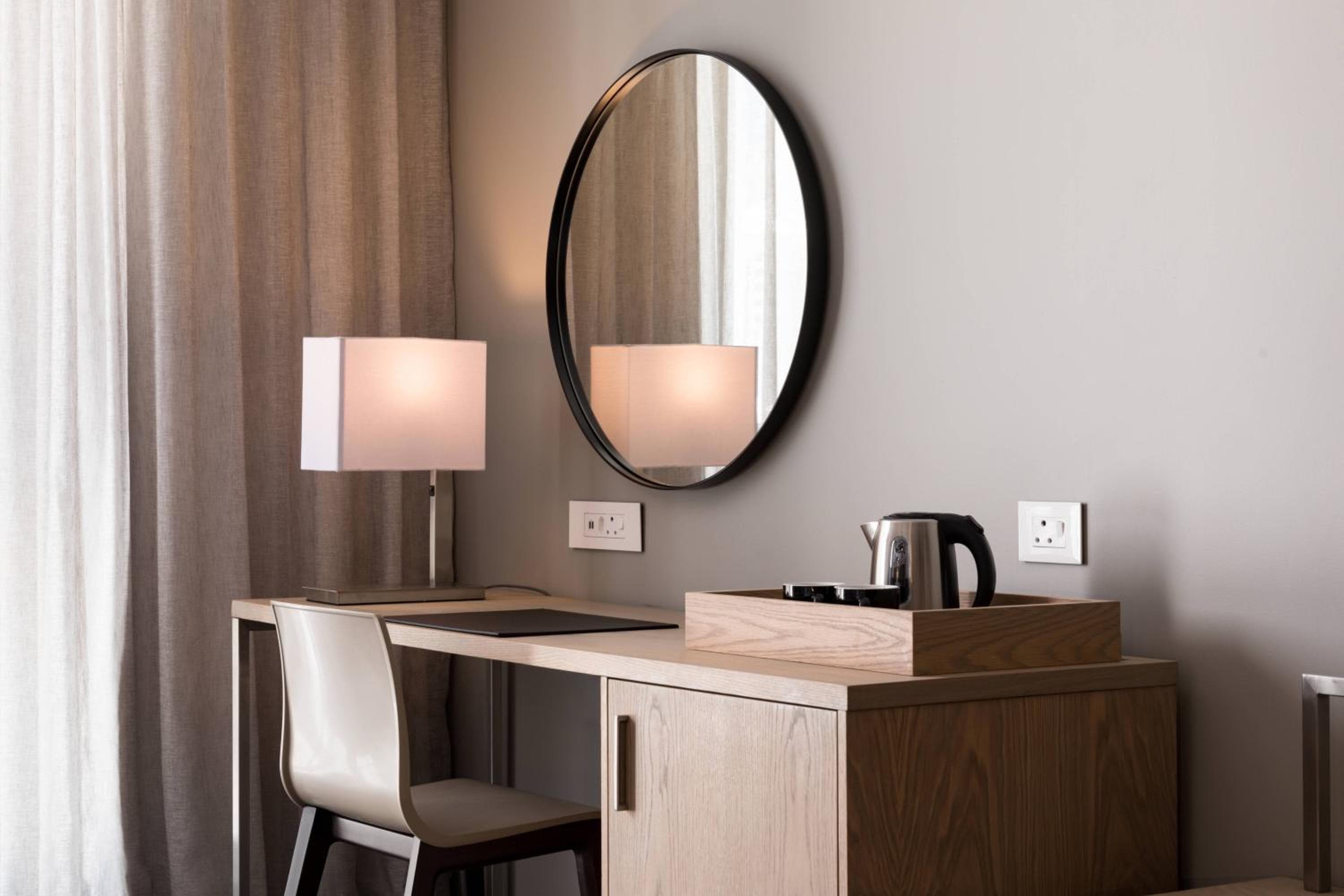 AC Hotel by Marriott Cape Town Waterfront hotel, Dockrail Road, Foreshore, Cape Town, South Africa — photo 19