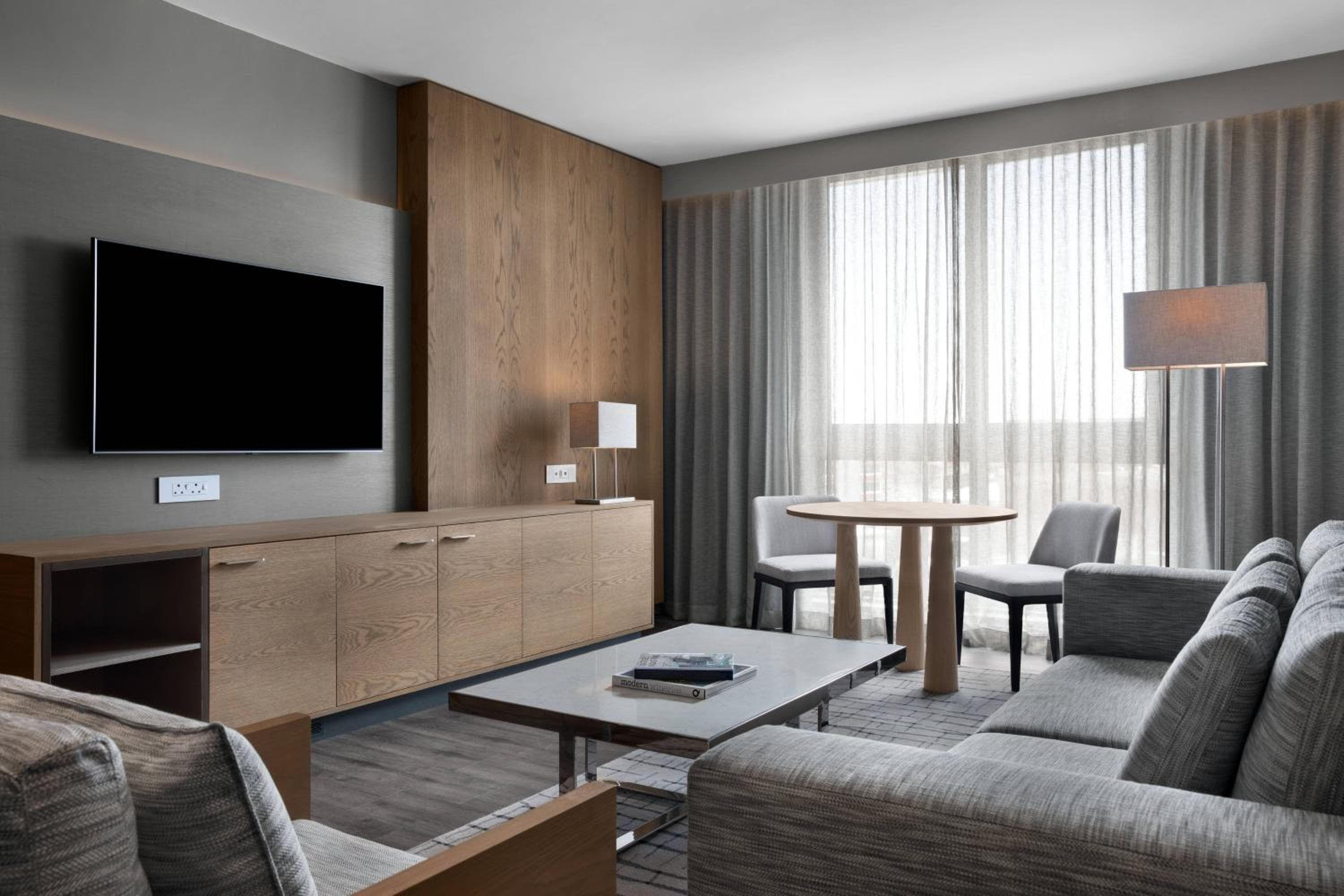 AC Hotel by Marriott Cape Town Waterfront hotel, Dockrail Road, Foreshore, Cape Town, South Africa — photo 22