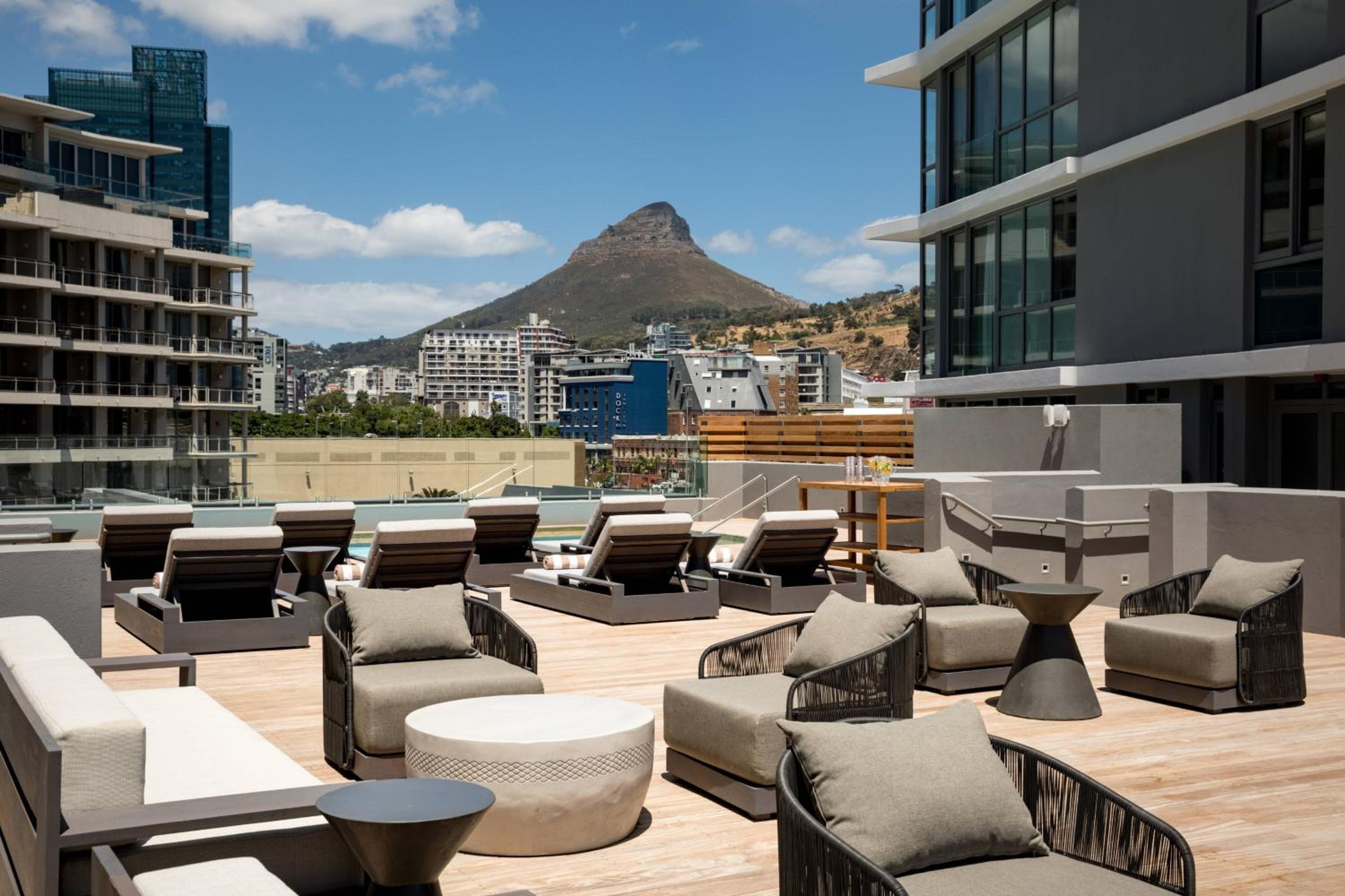 AC Hotel by Marriott Cape Town Waterfront hotel, Dockrail Road, Foreshore, Cape Town, South Africa — photo 46
