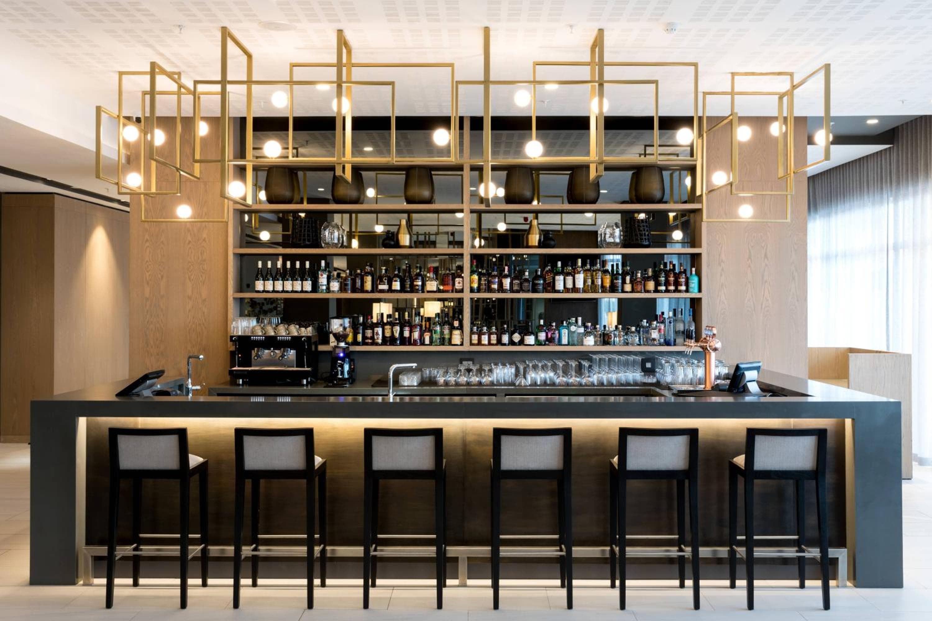 AC Hotel by Marriott Cape Town Waterfront hotel, Dockrail Road, Foreshore, Cape Town, South Africa — photo 35