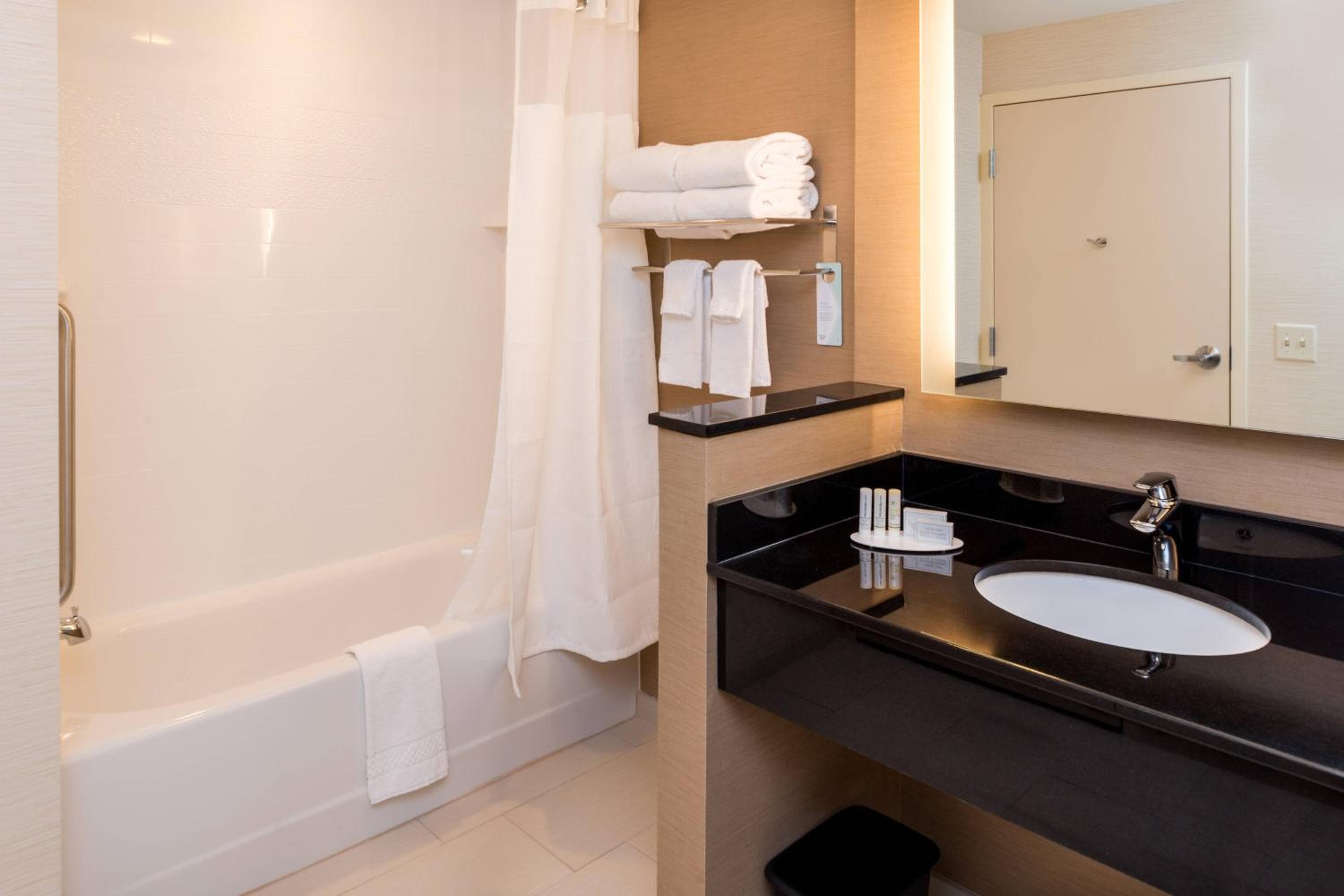 Fairfield Inn & Suites by Marriott Orlando East/UCF Area — 18