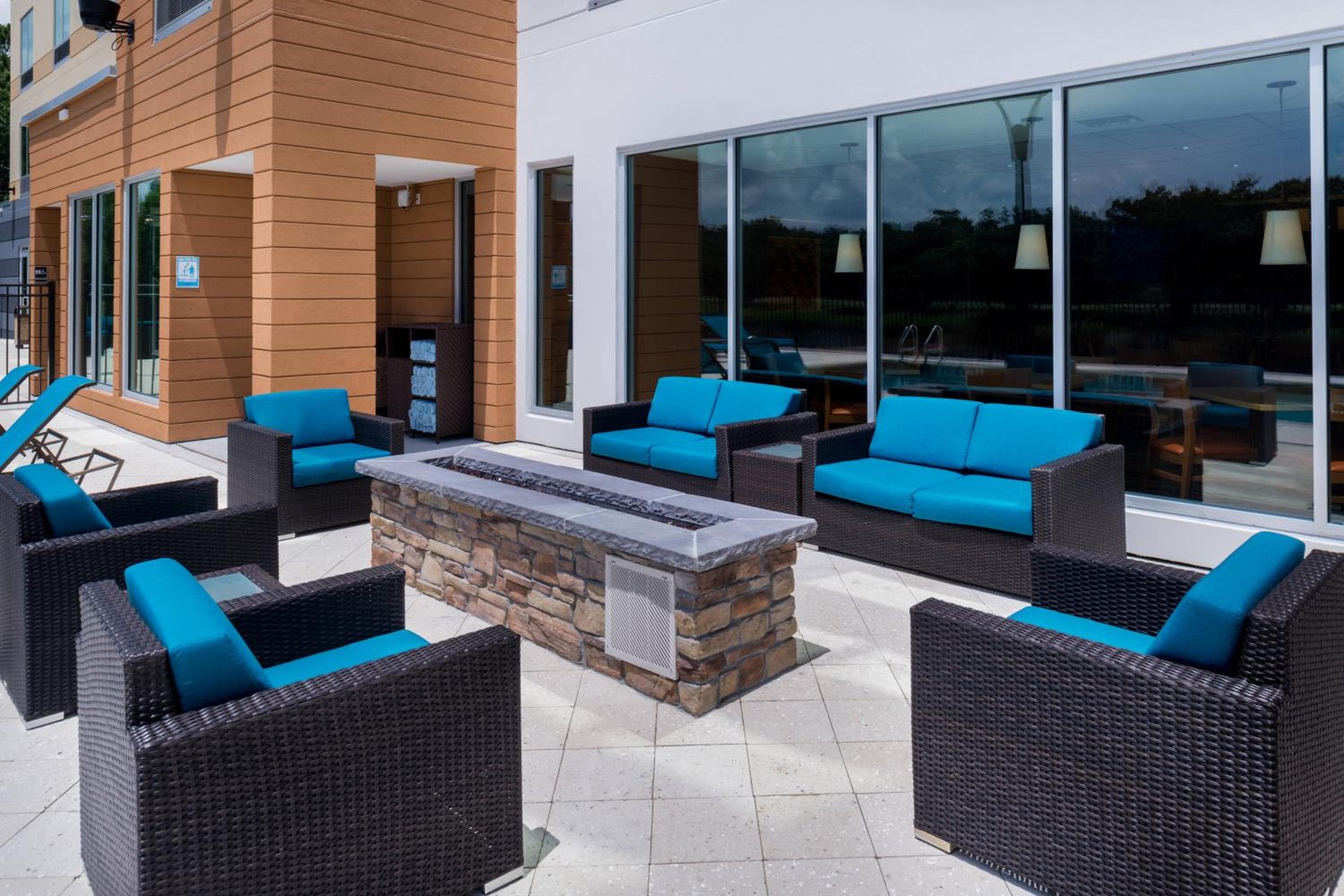 Fairfield Inn & Suites by Marriott Orlando East/UCF Area — 19