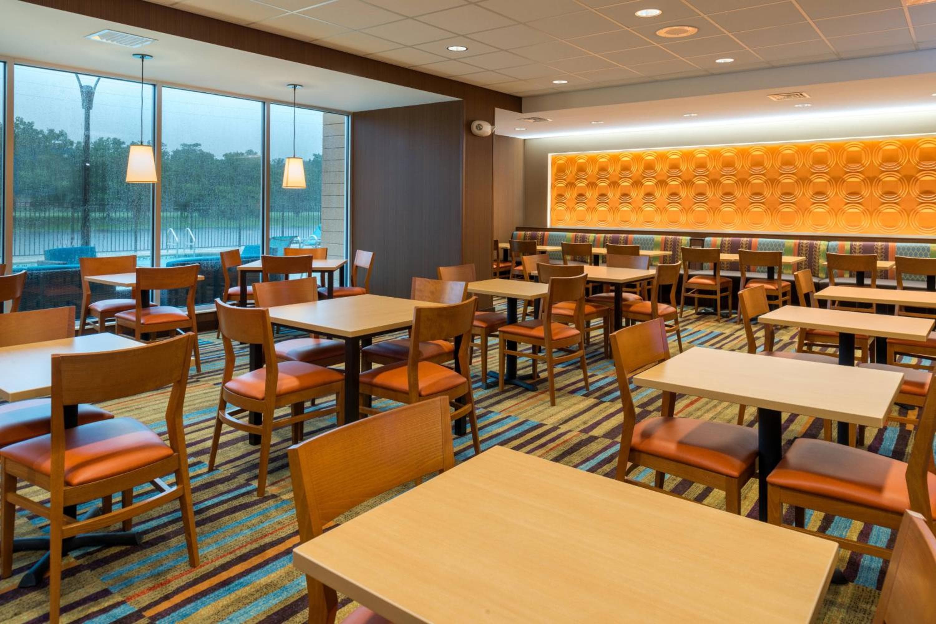 Fairfield Inn & Suites by Marriott Orlando East/UCF Area — 4