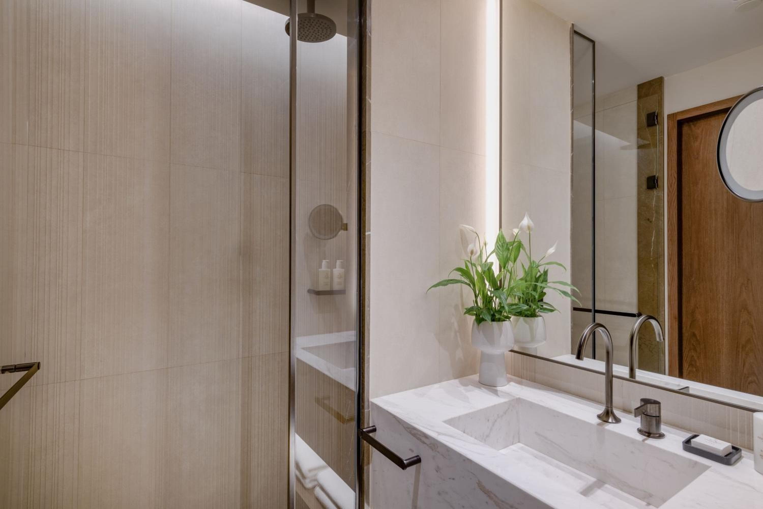 JW Marriott Hotel Madrid — 25