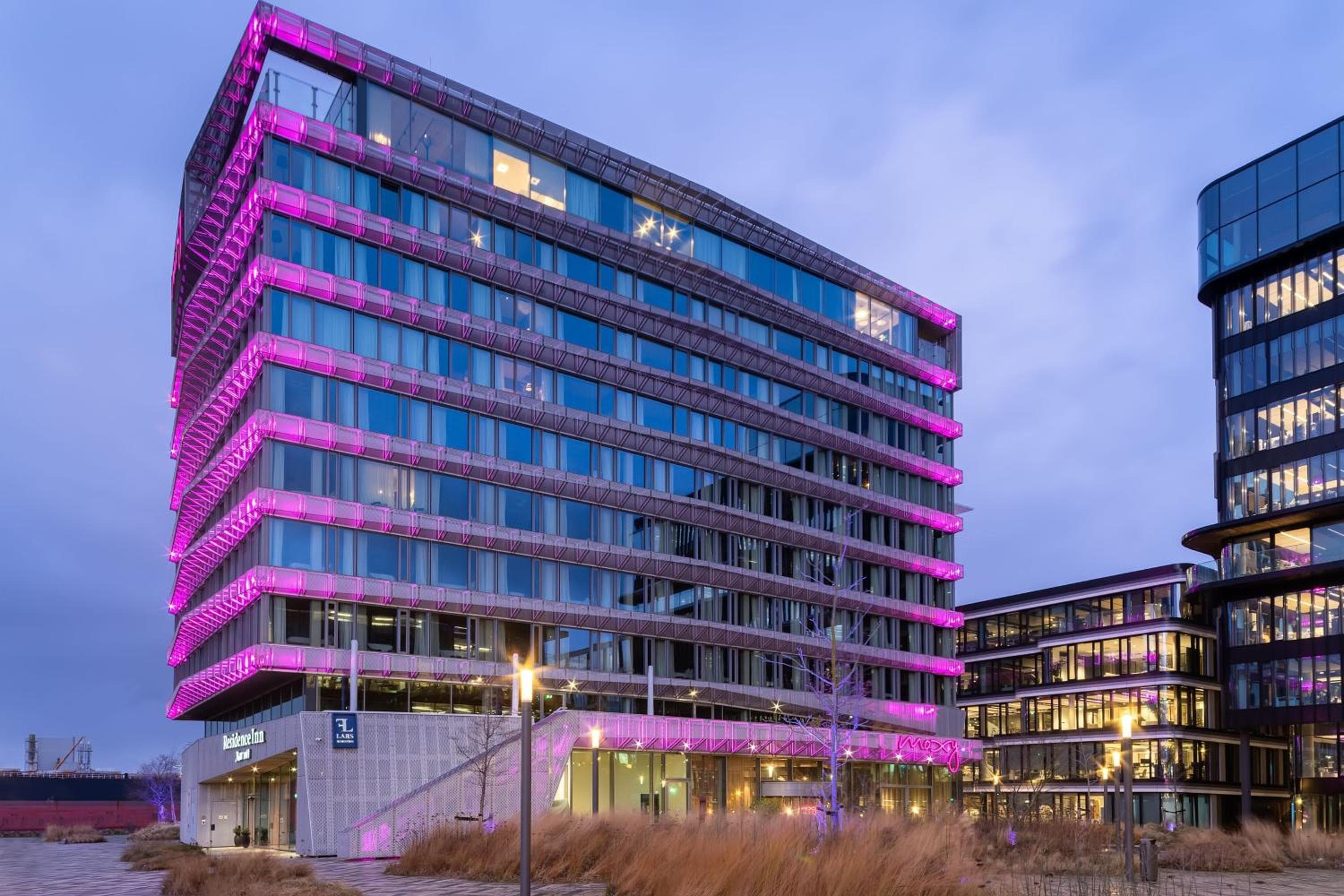 Moxy Amsterdam Houthavens — 1