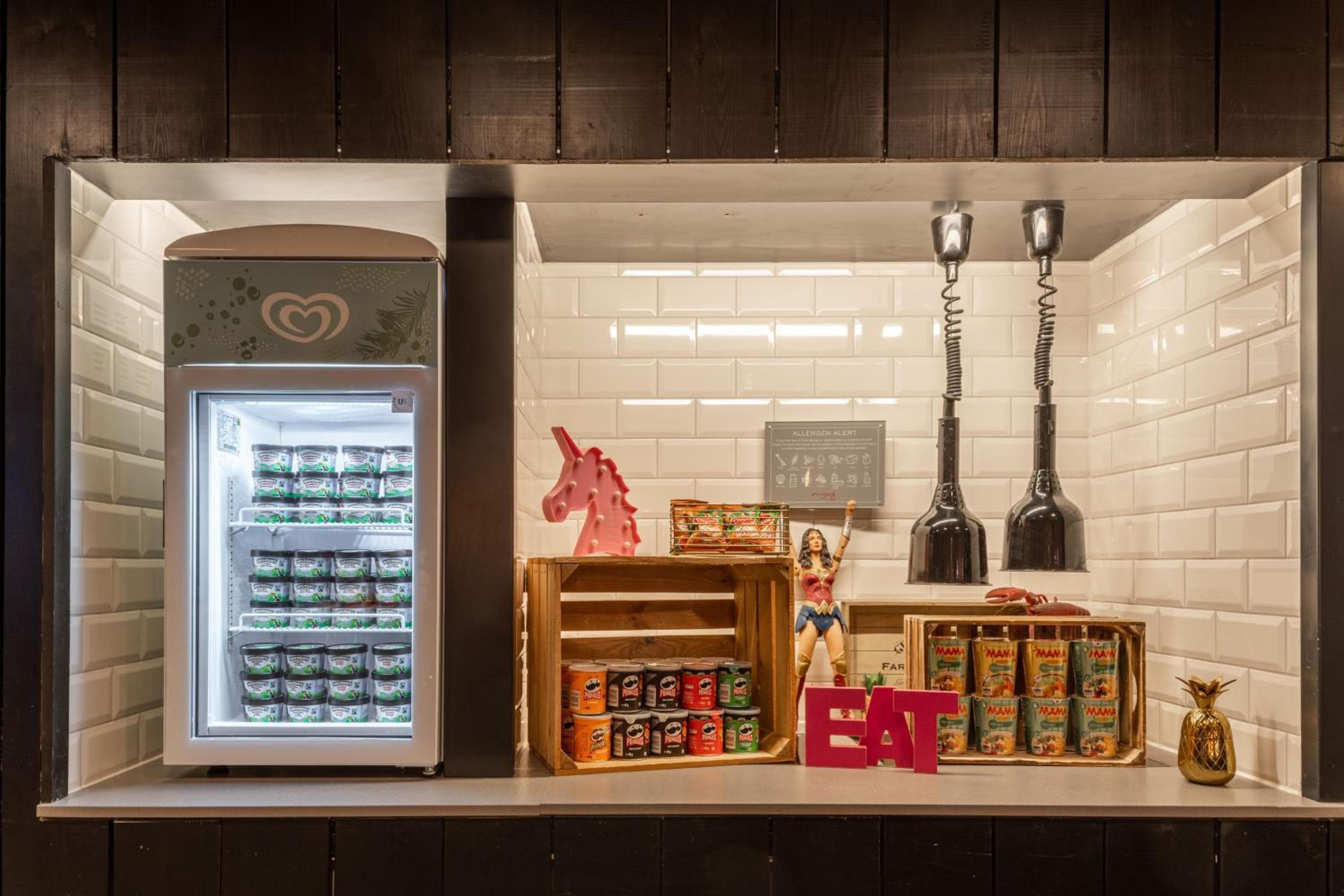 Moxy Amsterdam Houthavens — 26