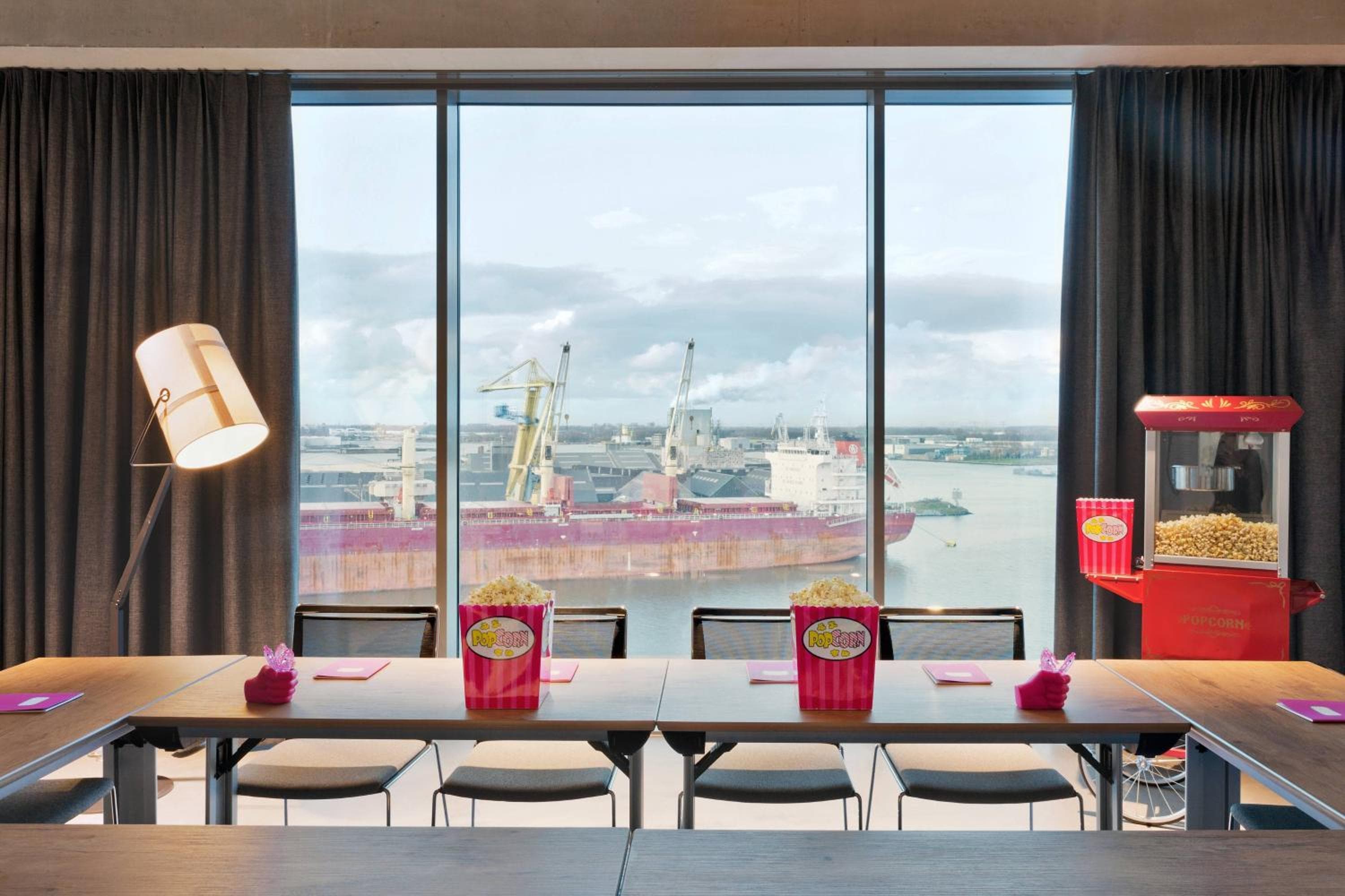 Moxy Amsterdam Houthavens — 7