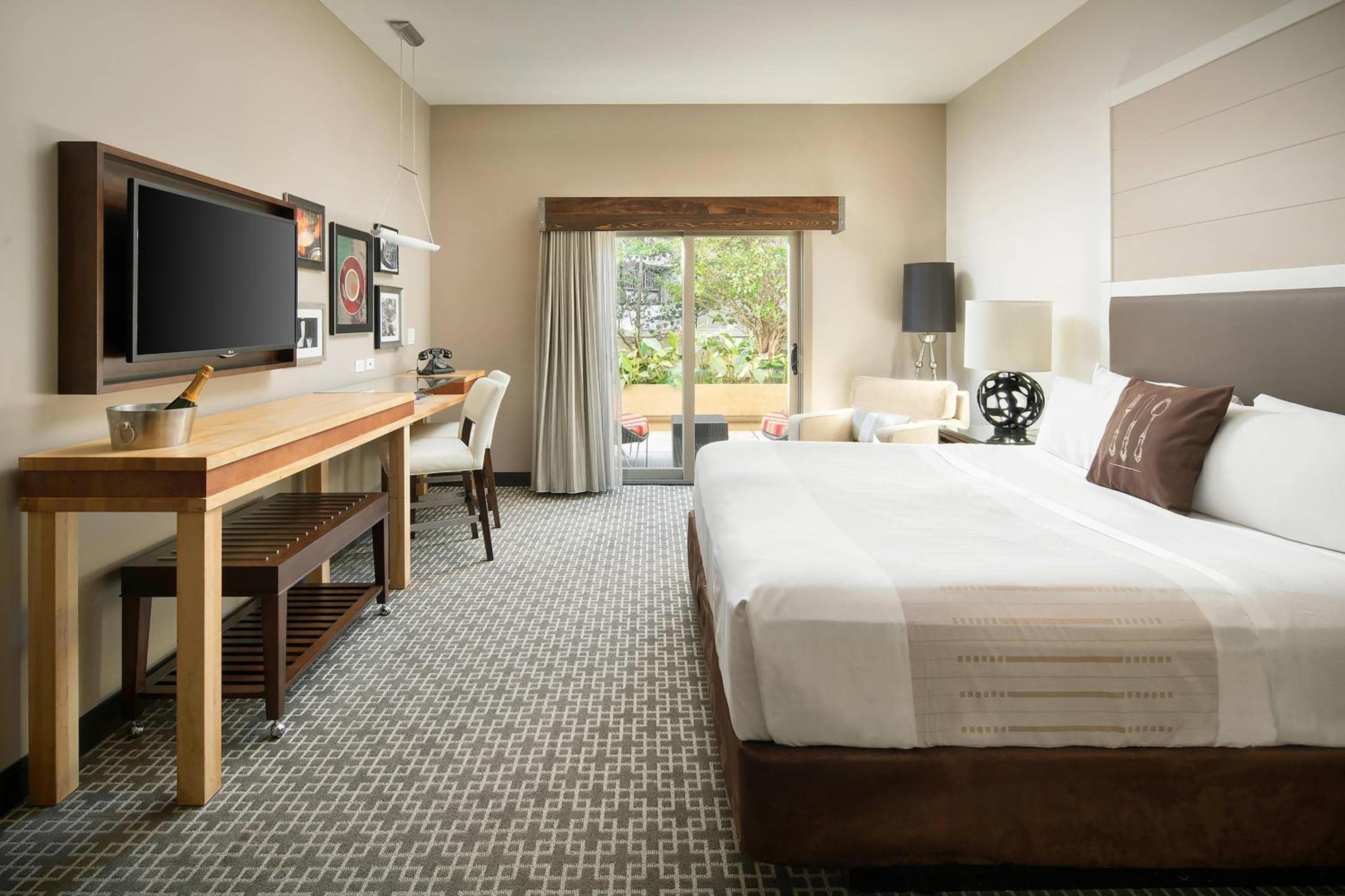 Epicurean Hotel, Autograph Collection — 8