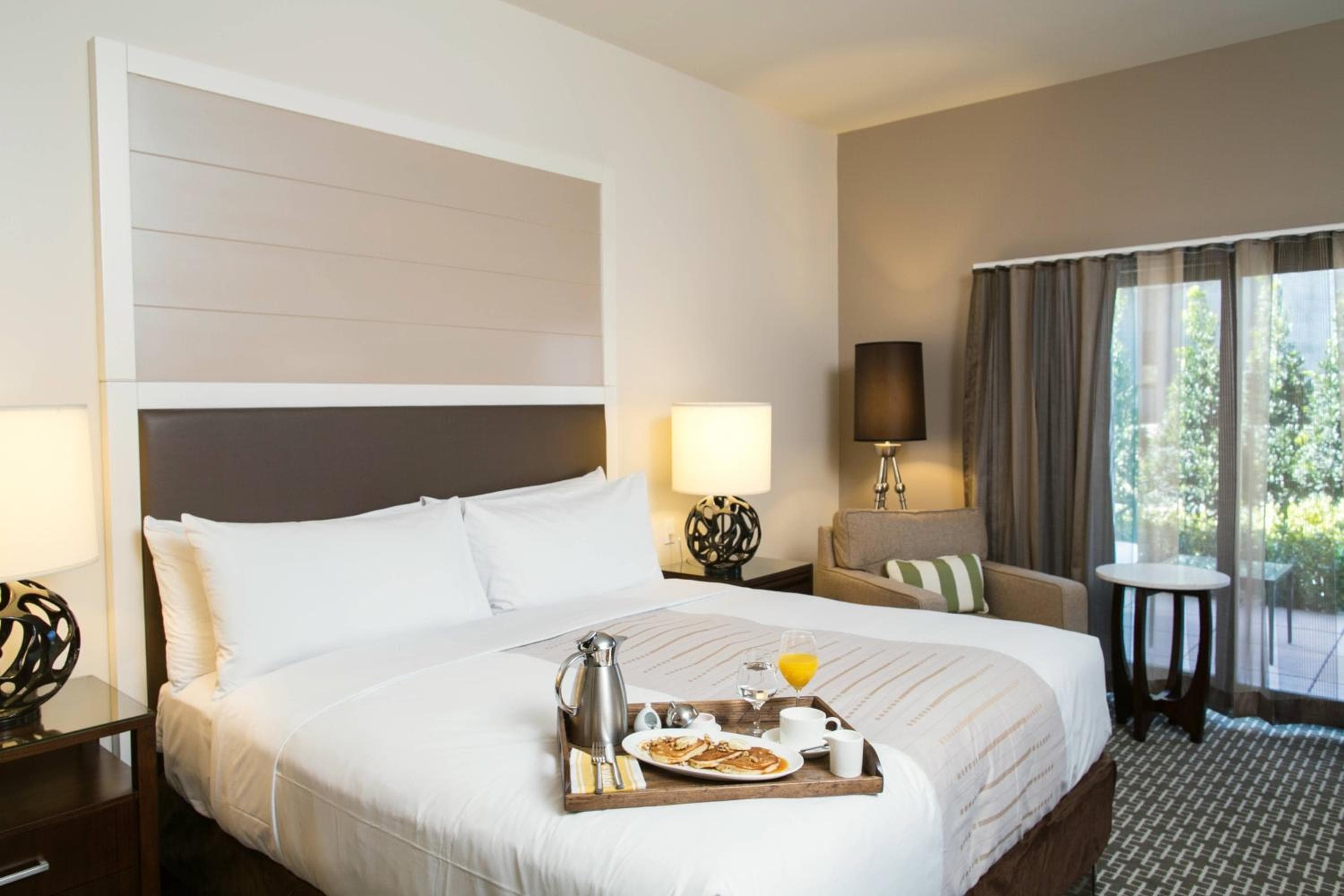 Epicurean Hotel, Autograph Collection — 9