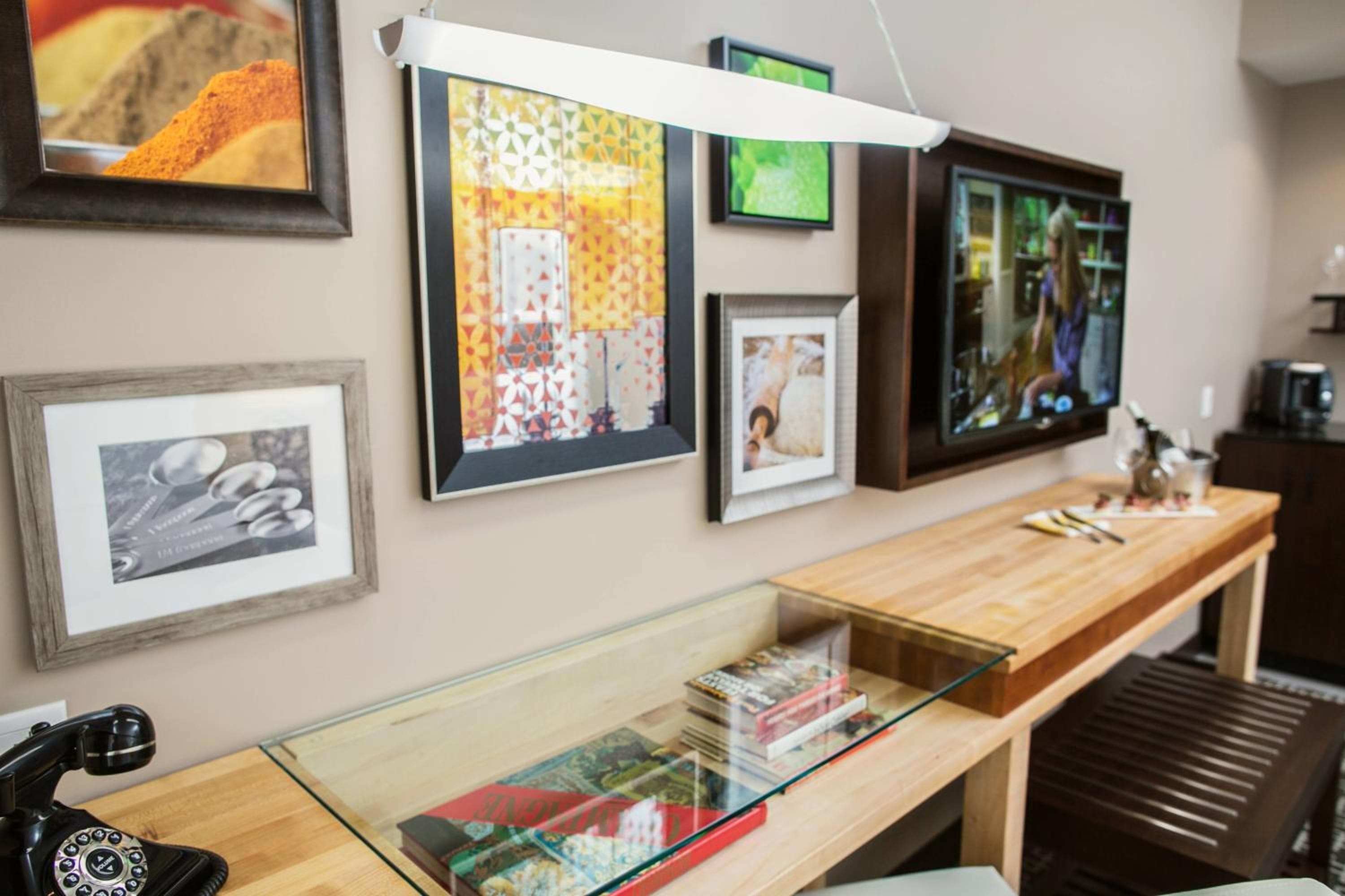 Epicurean Hotel, Autograph Collection — 13