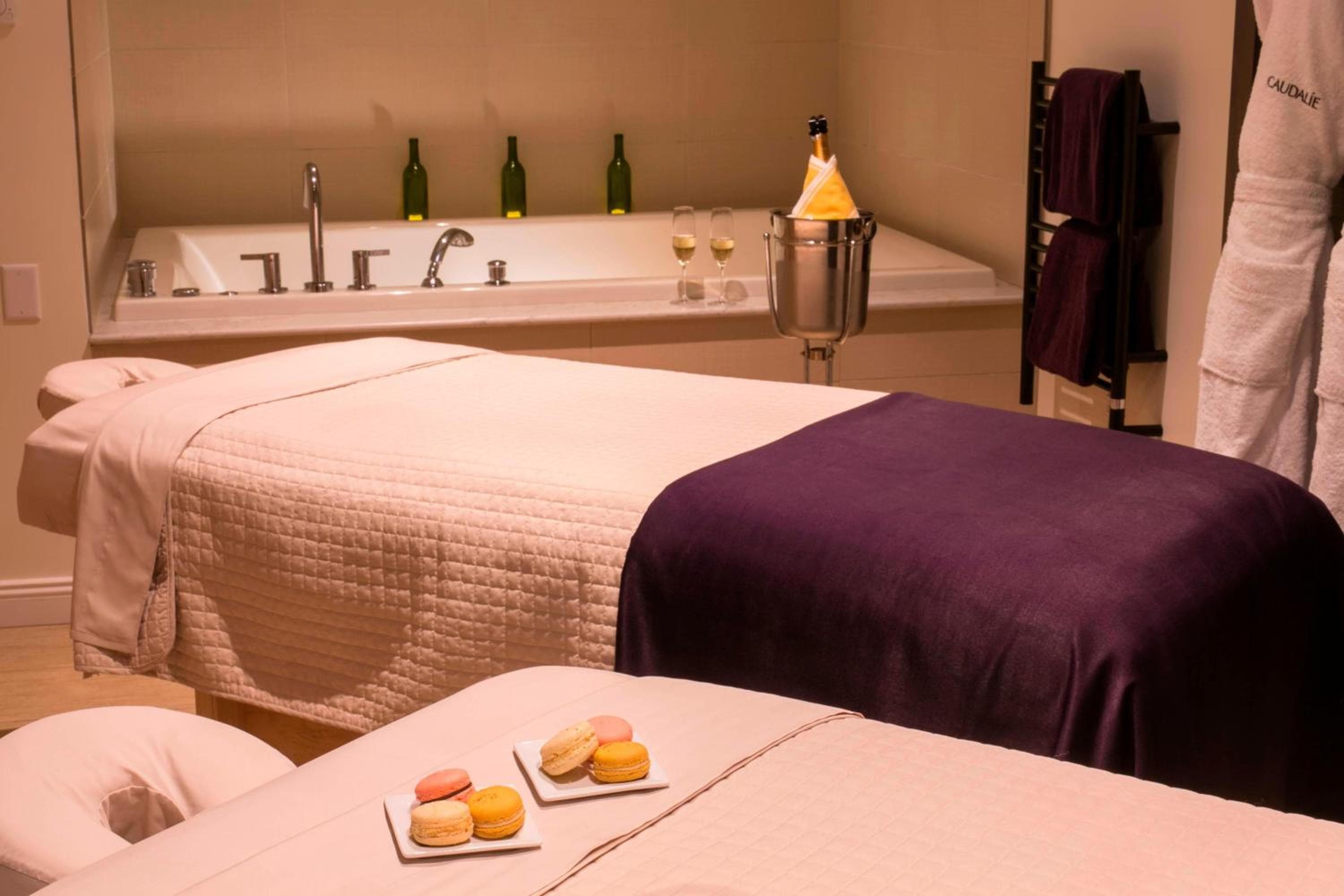 Epicurean Hotel, Autograph Collection — 11