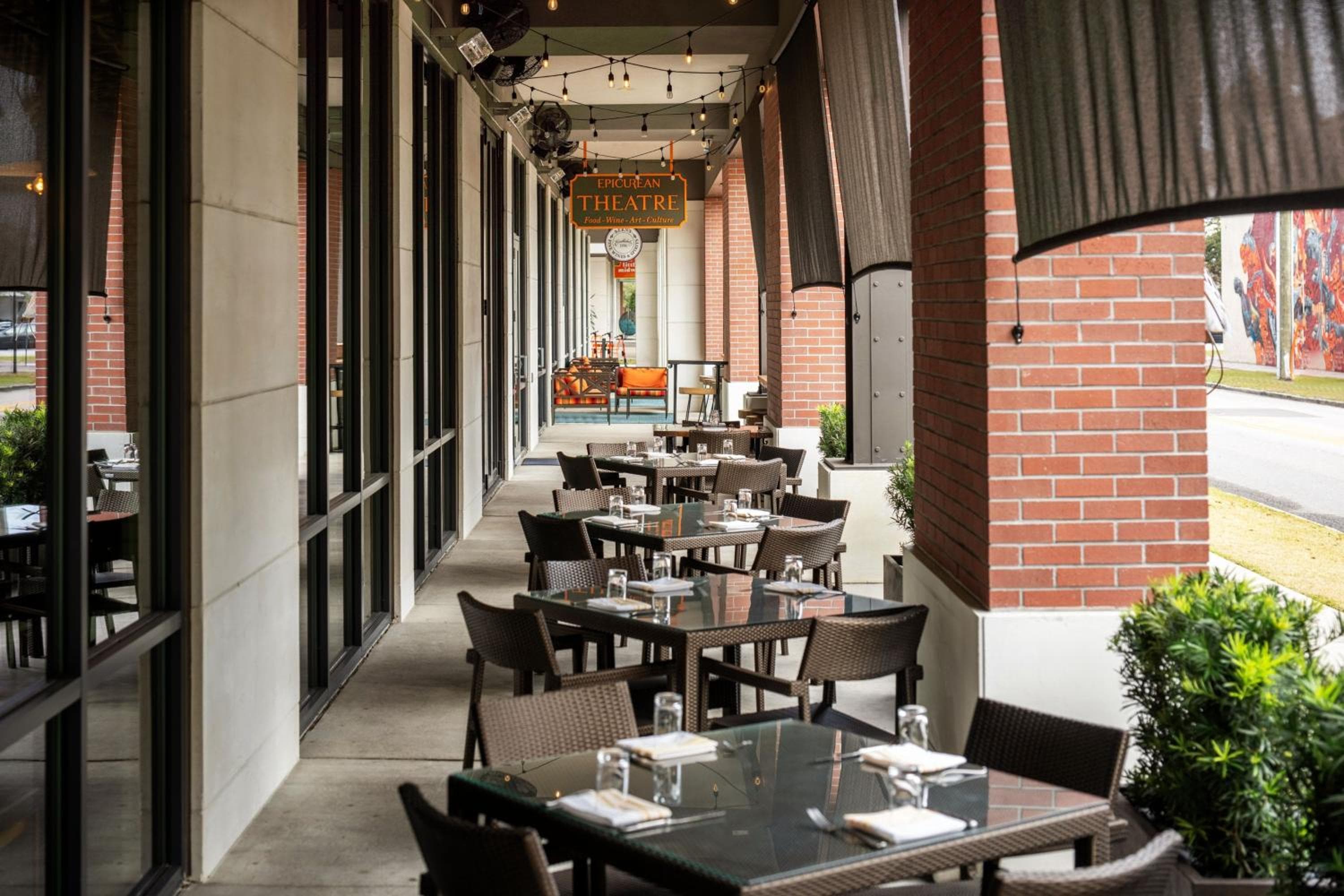 Epicurean Hotel, Autograph Collection — 4