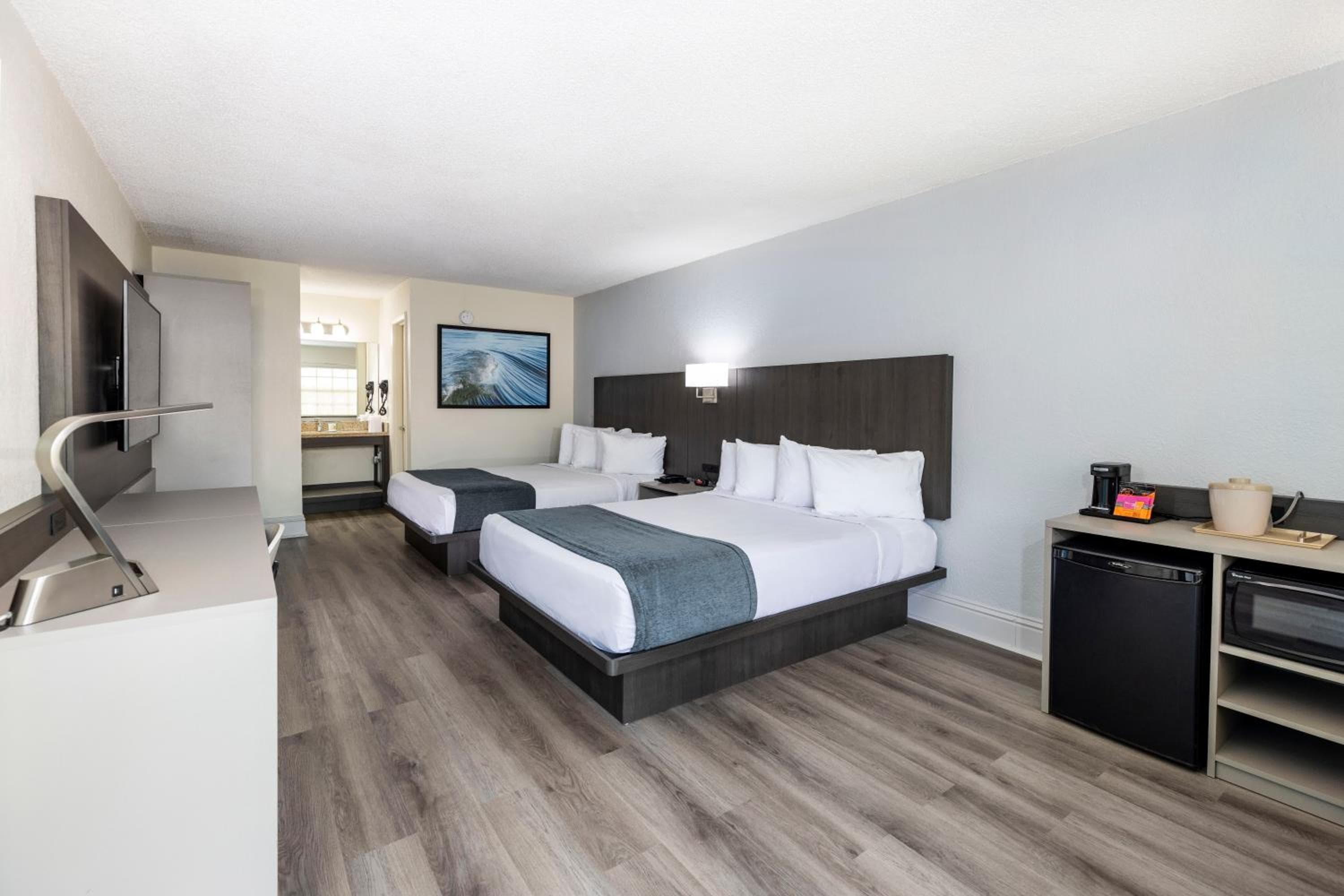 Avanti International Resort — 16