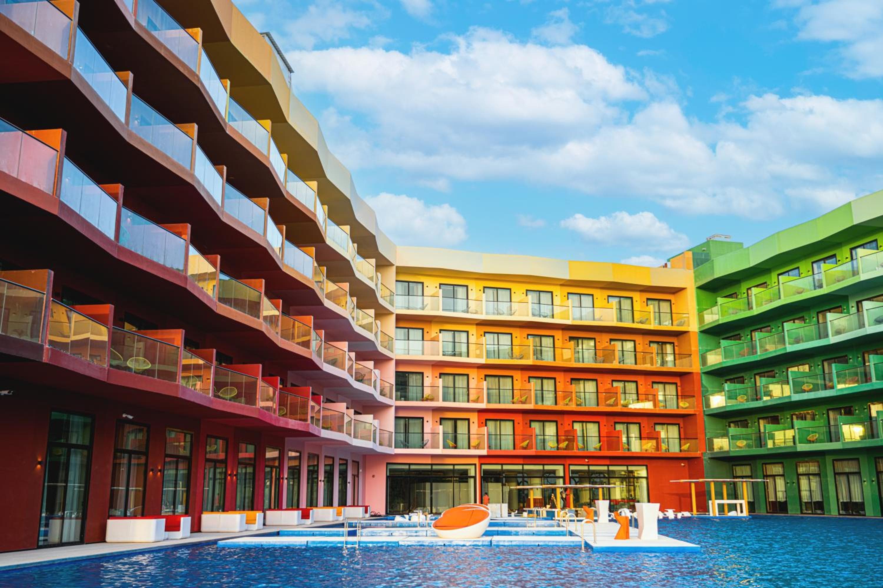 Voco Dubai Monaco, The Heart of Europe by IHG-Adult only — 18