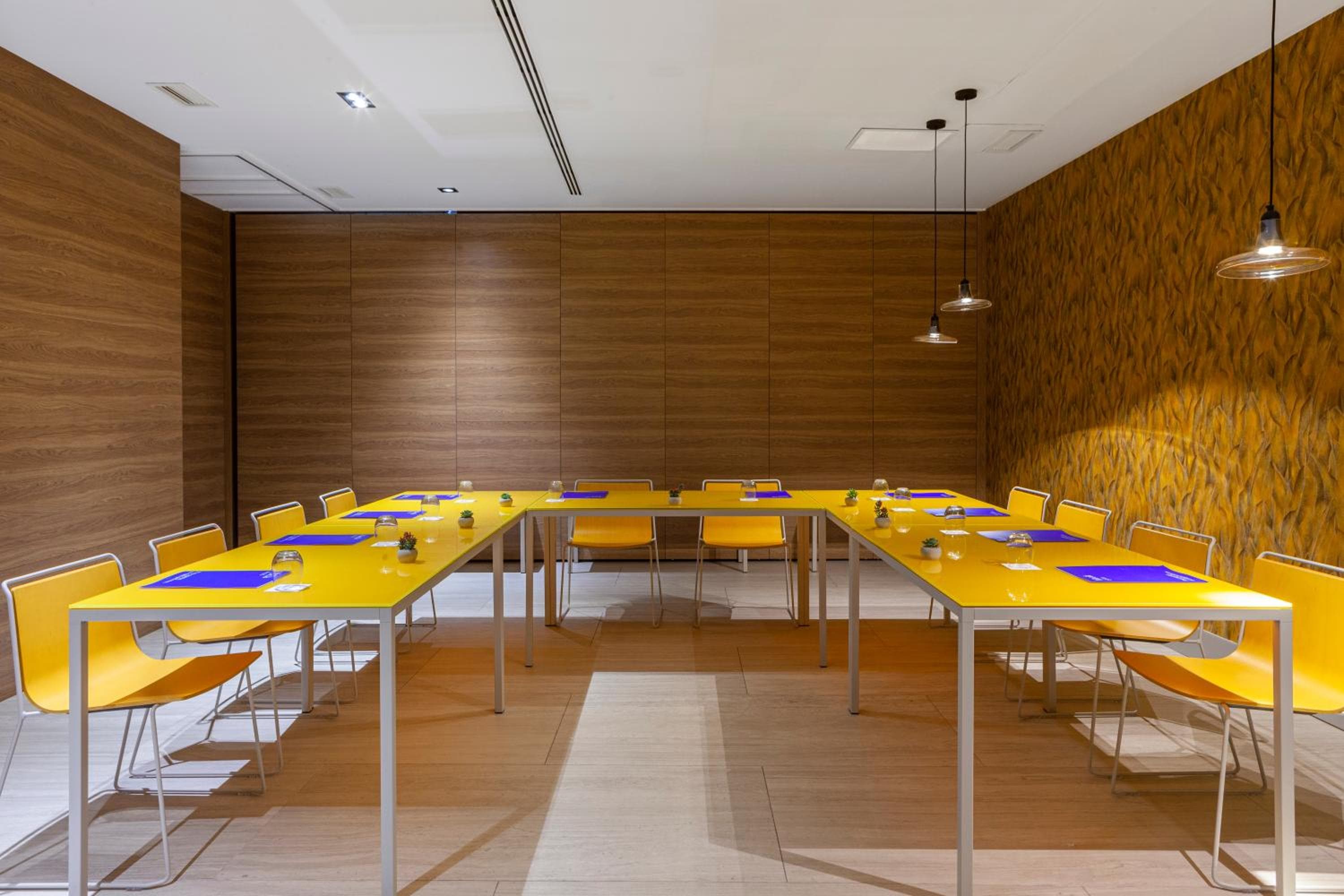 Hotel Macià Sevilla Kubb — 21