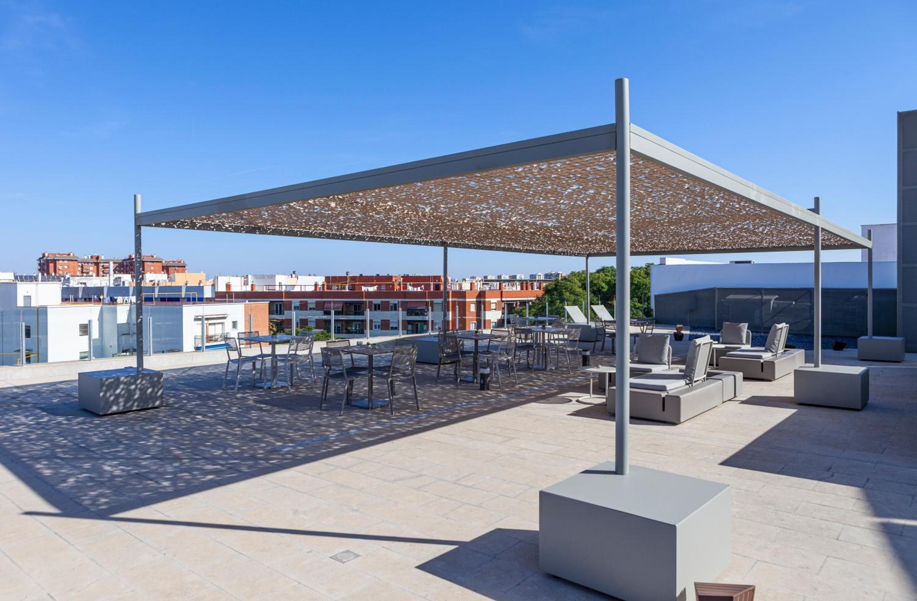 Hotel Macià Sevilla Kubb — 17