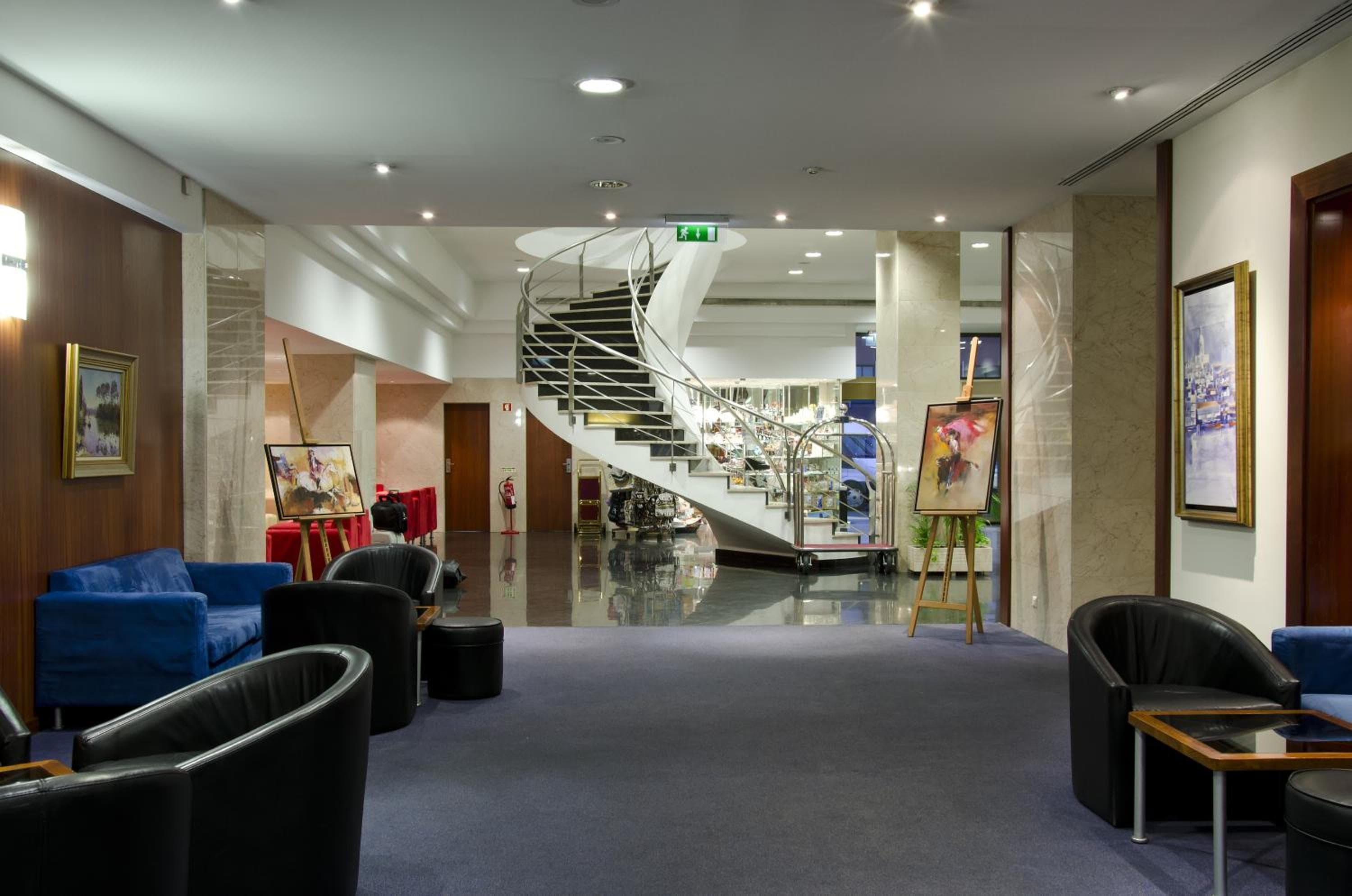 Hotel VIP Executive Zurigo — 17