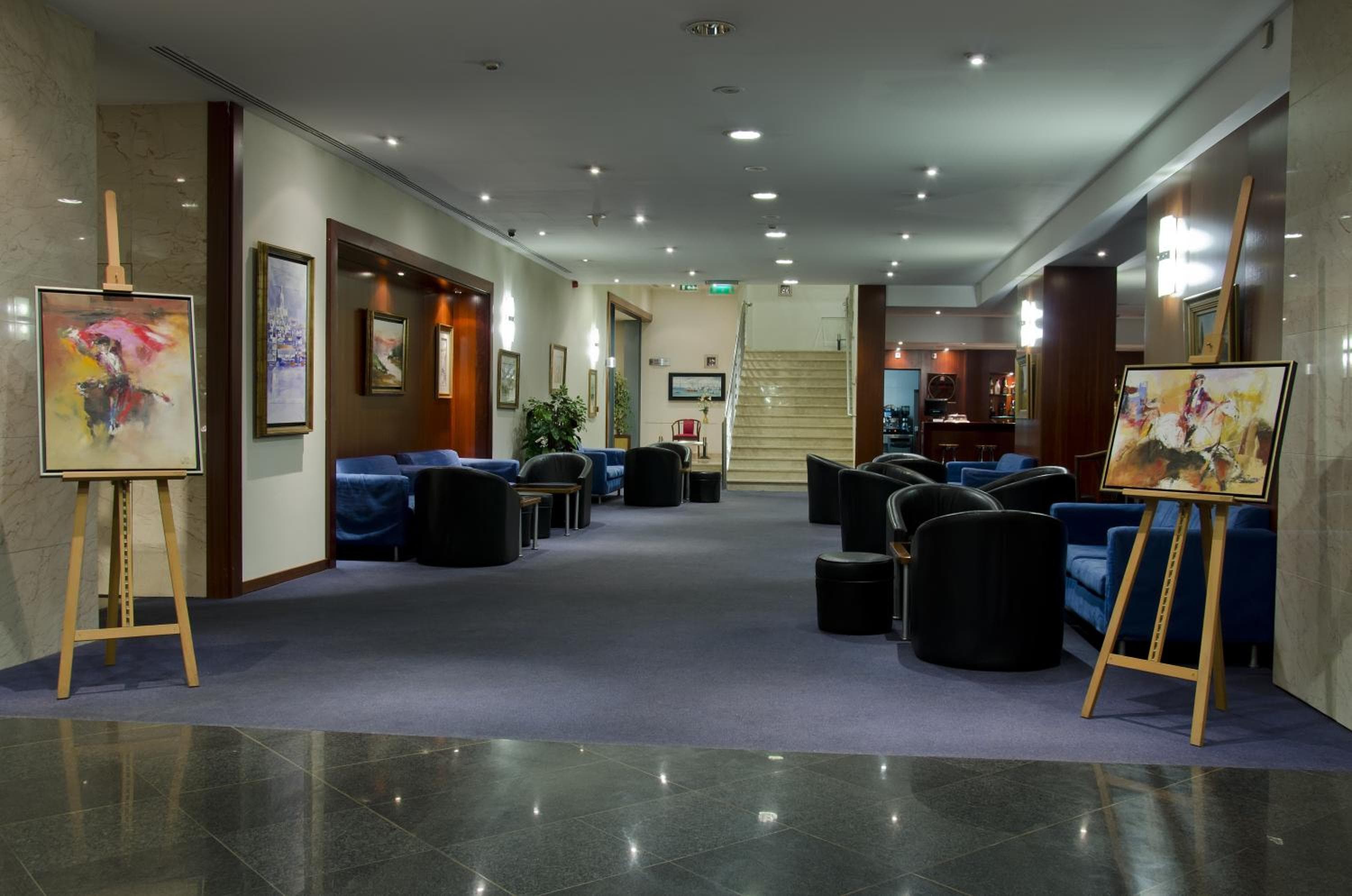 Hotel VIP Executive Zurigo — 16